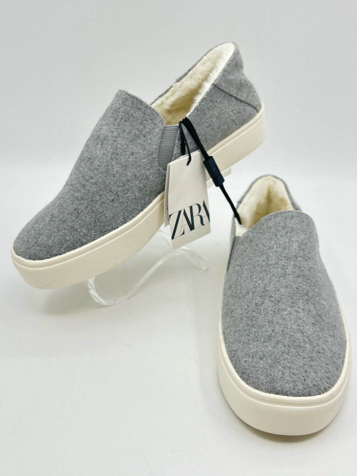 ZARA Size 36/6 Grey Women Sneakers