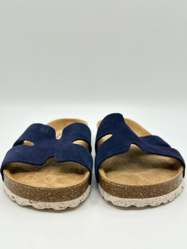 Bio Step NWOB Size 9 Navy Flats