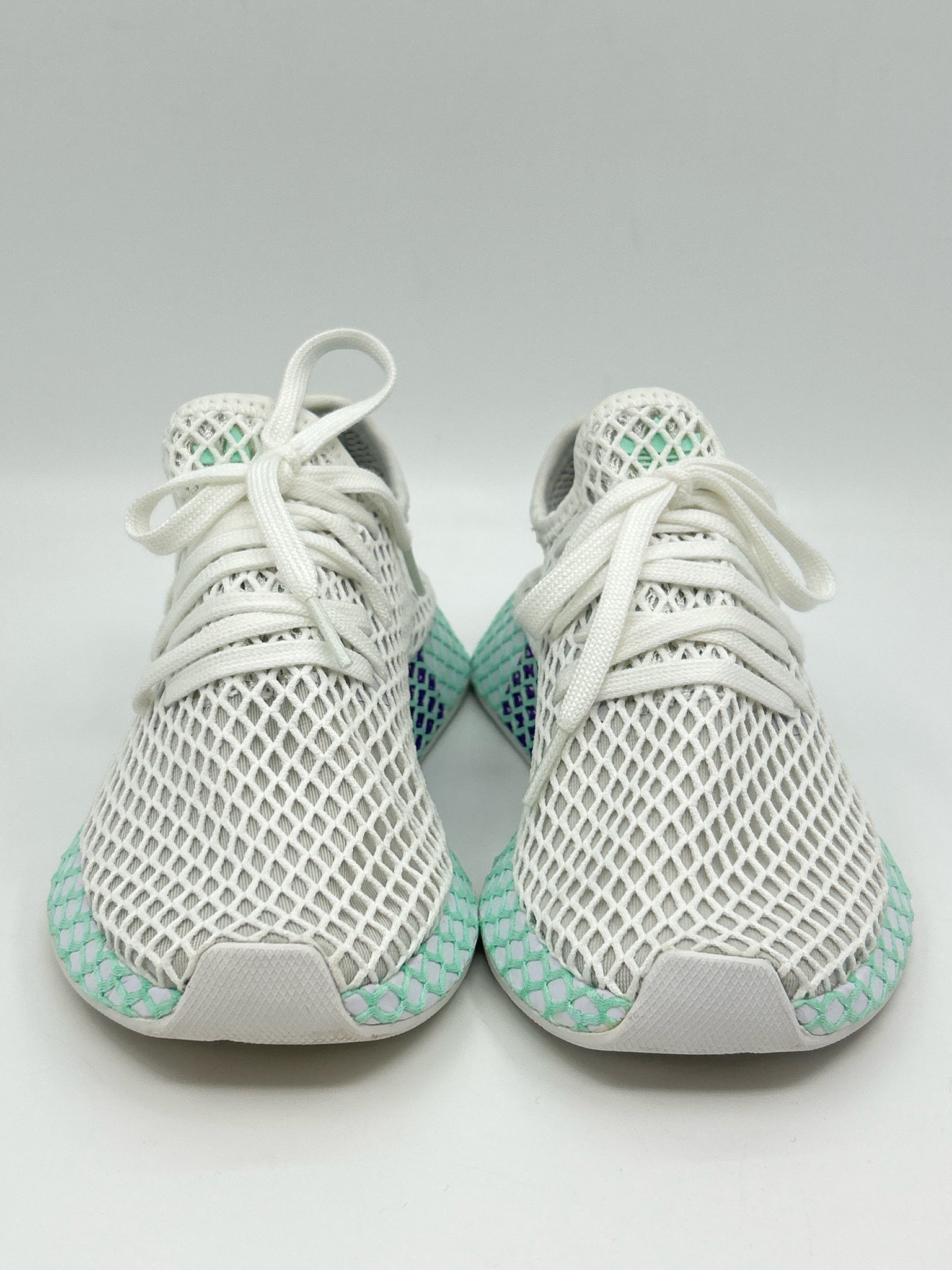 ADIDAS Size 6 White Women Sneakers