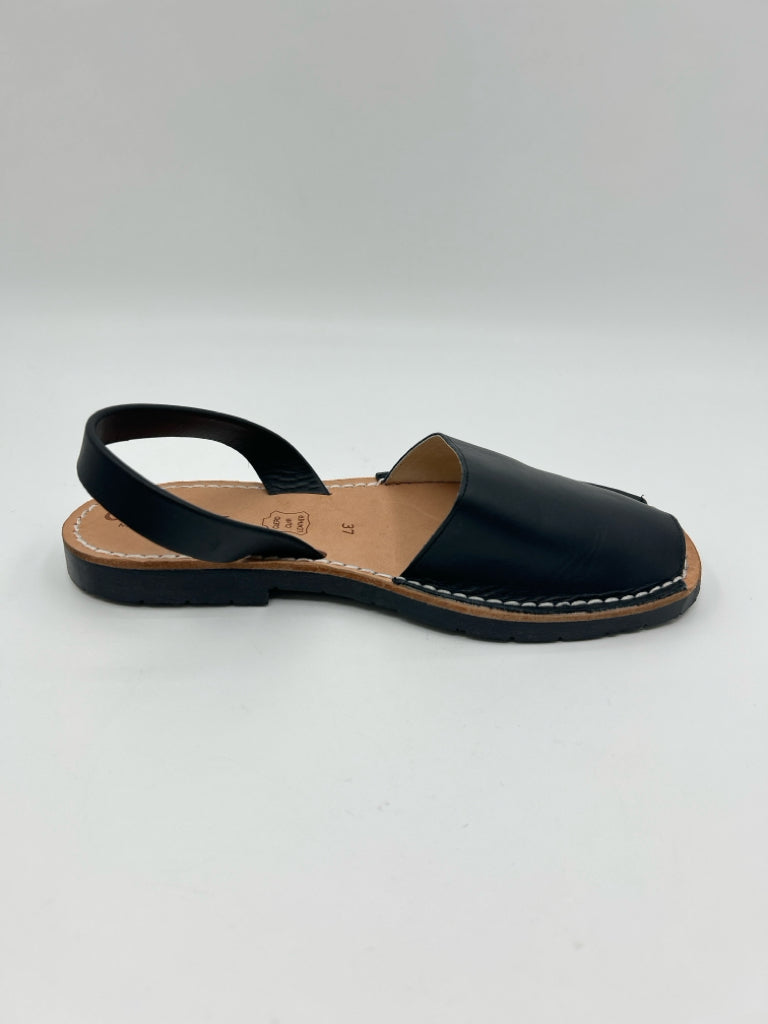 Calaxini Size 37 Black Women's Sandal