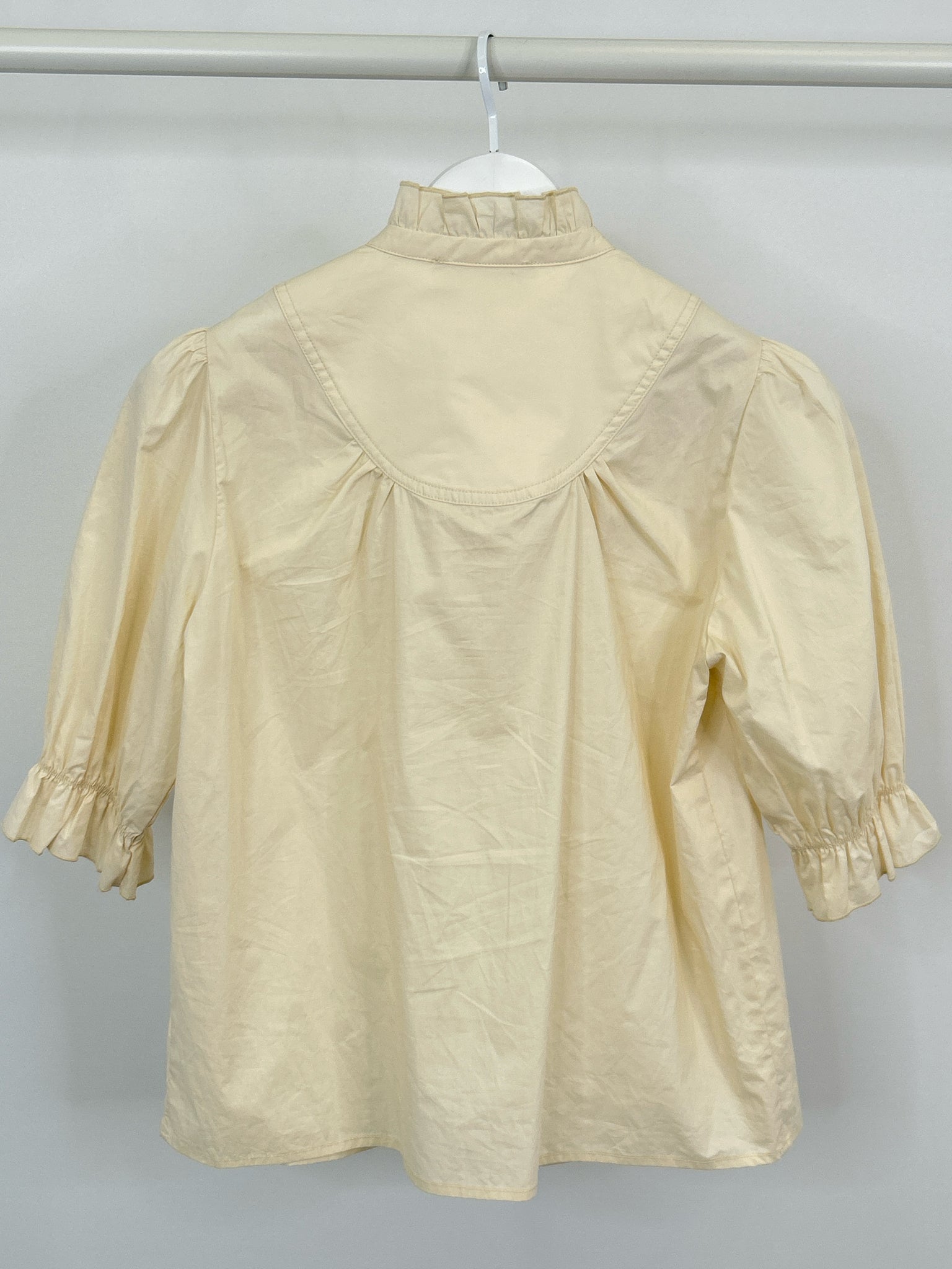 Flora Bea Size S Cream Women Blouse