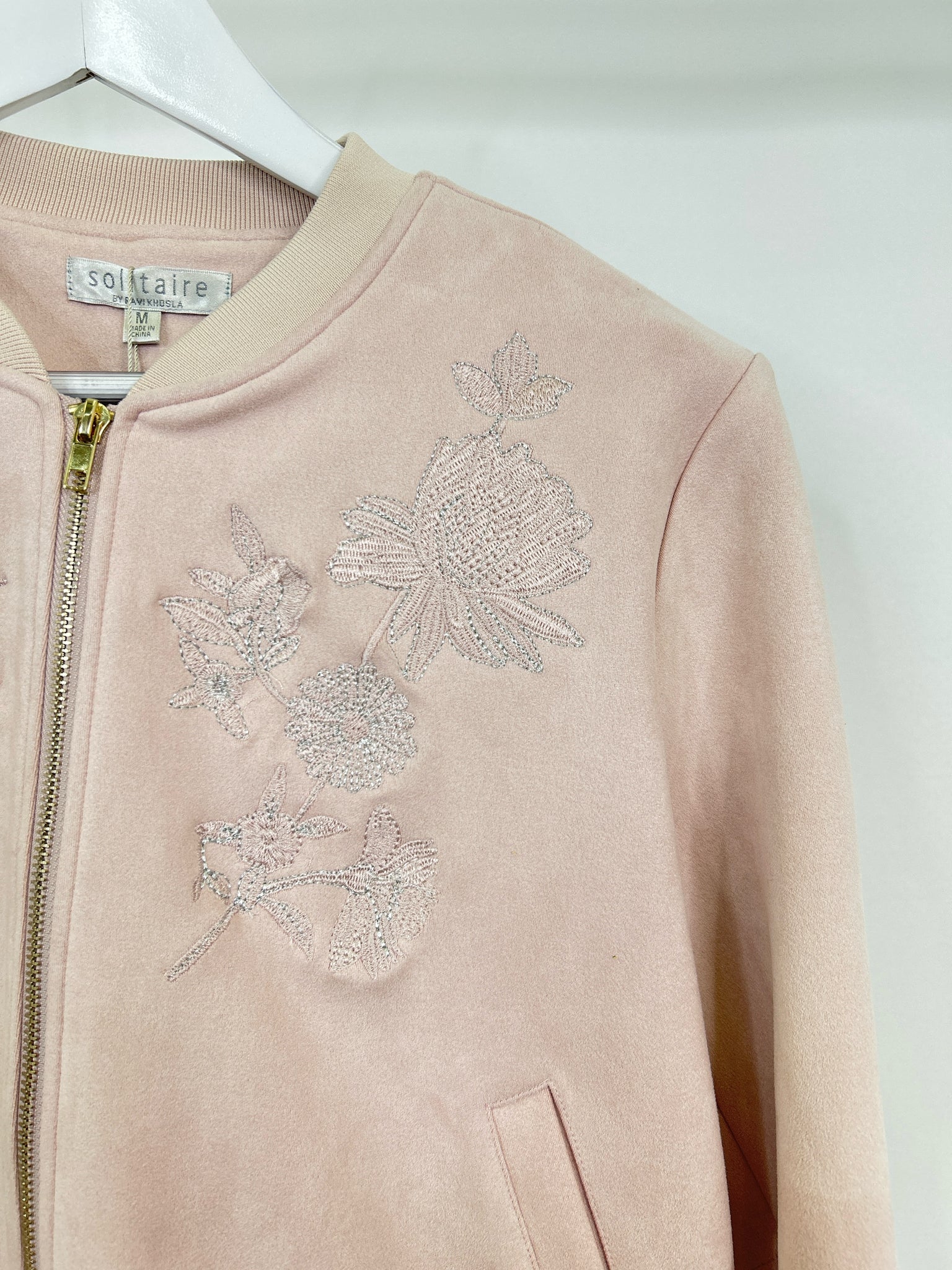 SOLITAIRE NWT Size M light pink Women Jacket