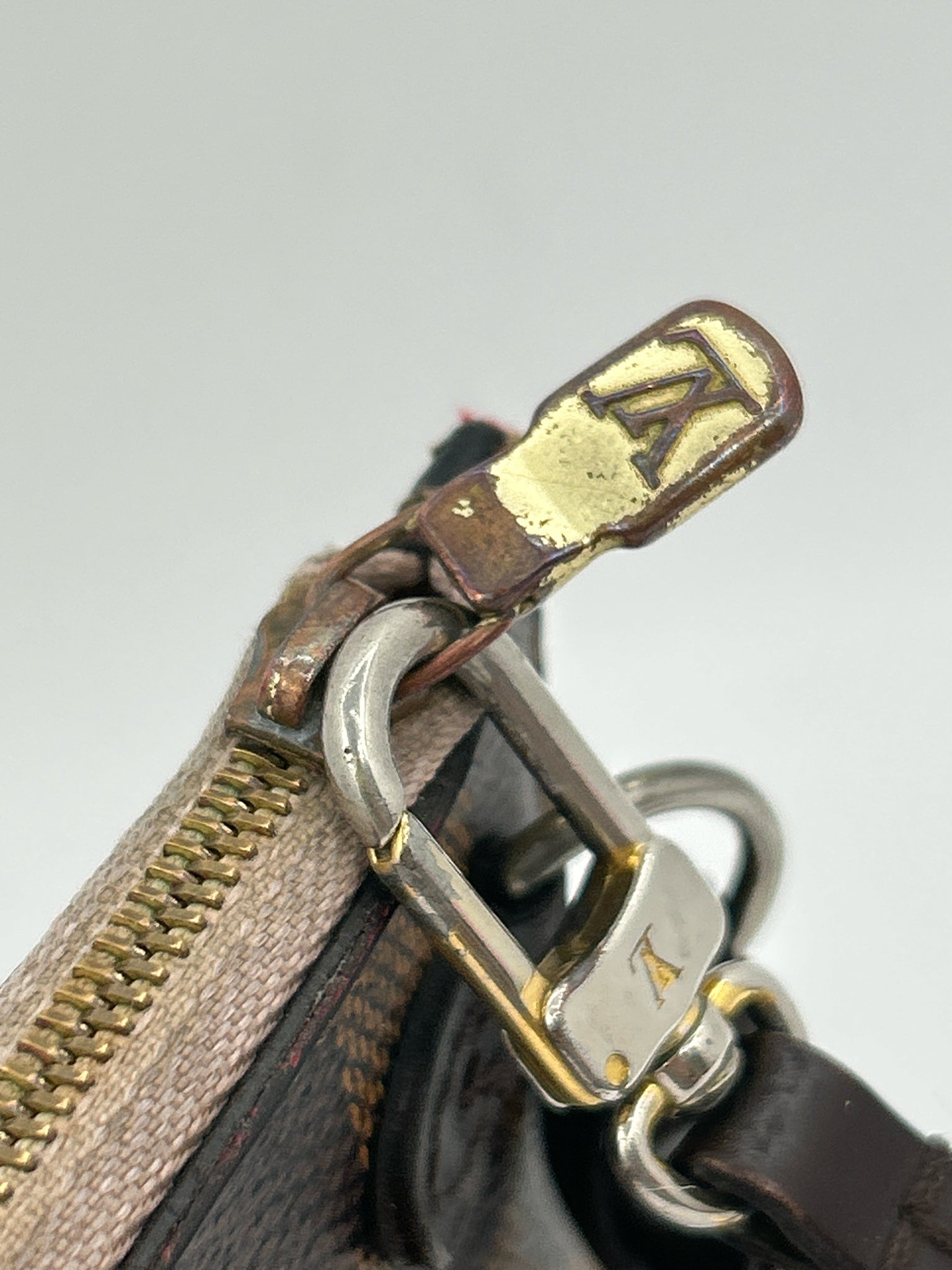 LOUIS VUITTON BROWN MONOGRAM Women Purse