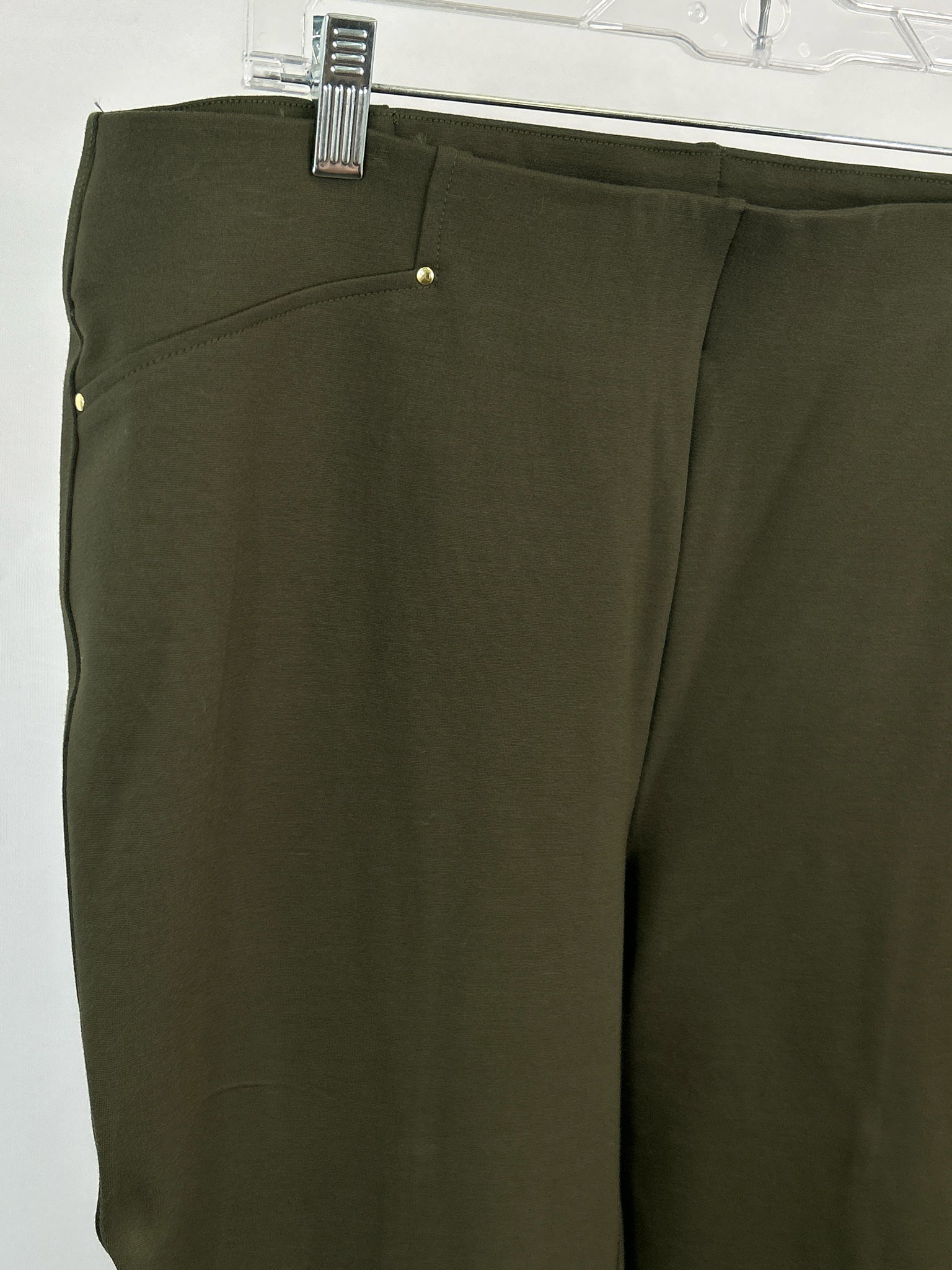 RAFAELLA NWT Size 14 OLIVE Women Pants