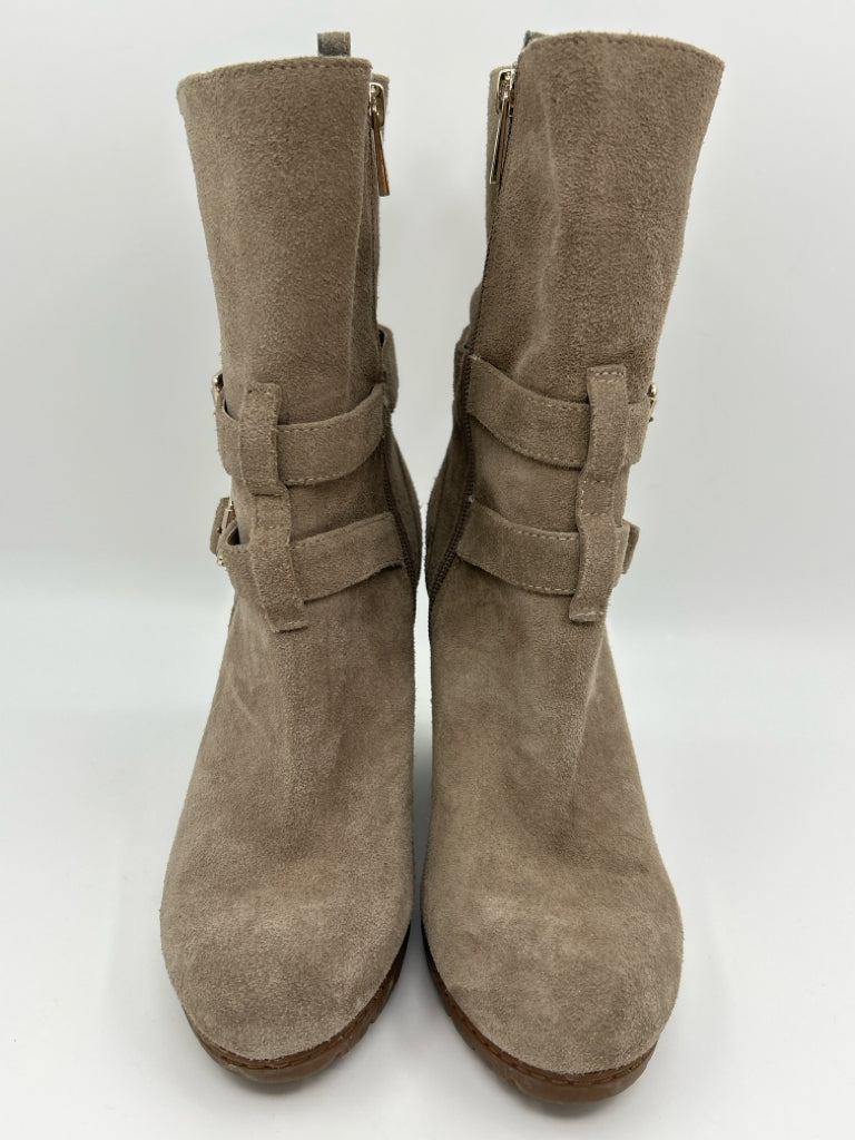 ARTURO CHIANG Women Size 7.5M Taupe Booties