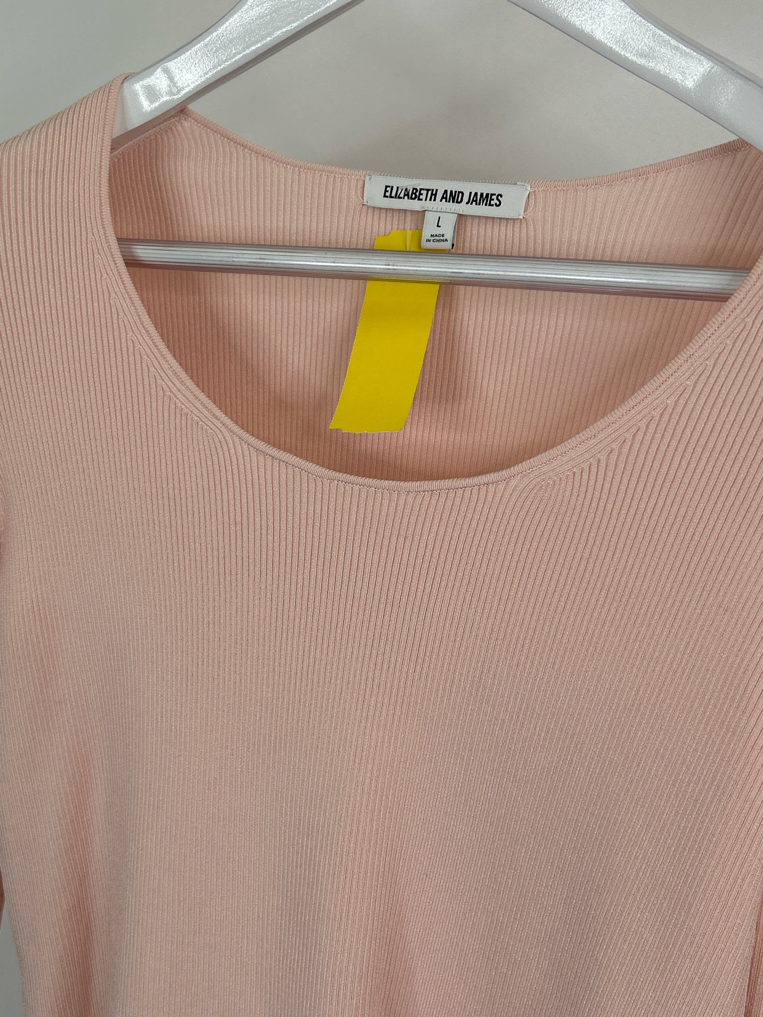 ELIZABETH AND JAMES Size L light pink Women Top