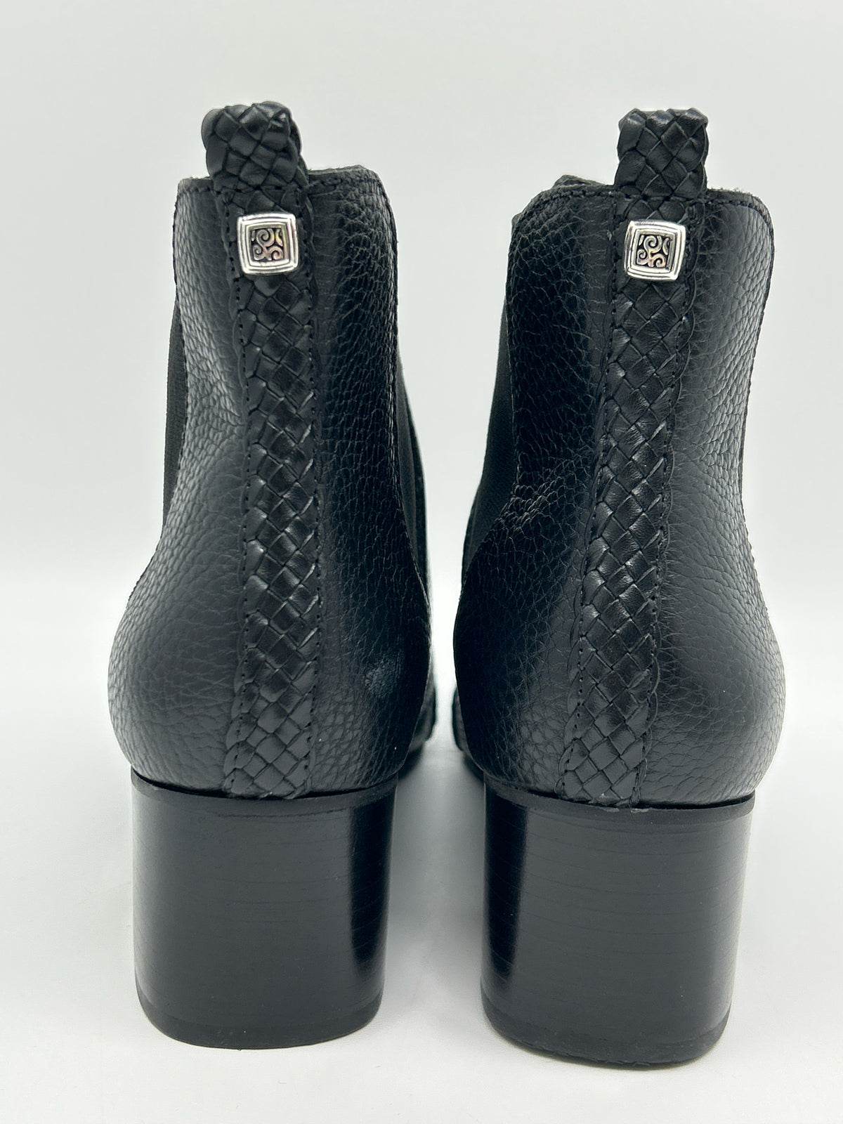 BRIGHTON NIB Size 10M Black Women Booties