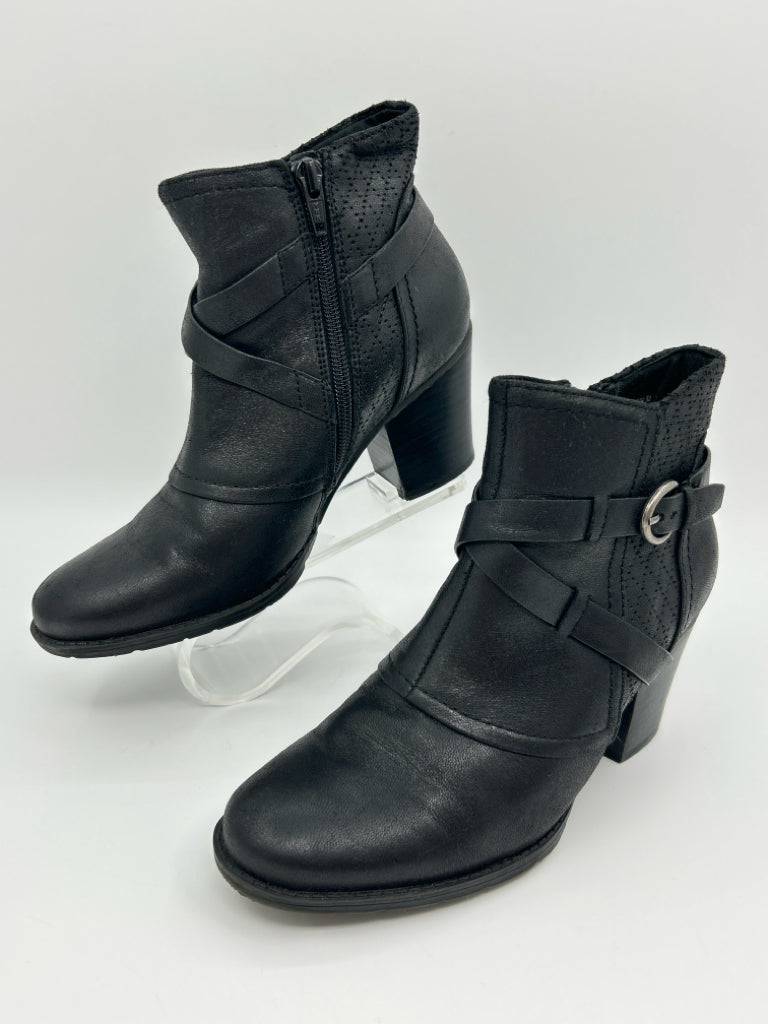 BARETRAPS Women Size 6M Black Booties