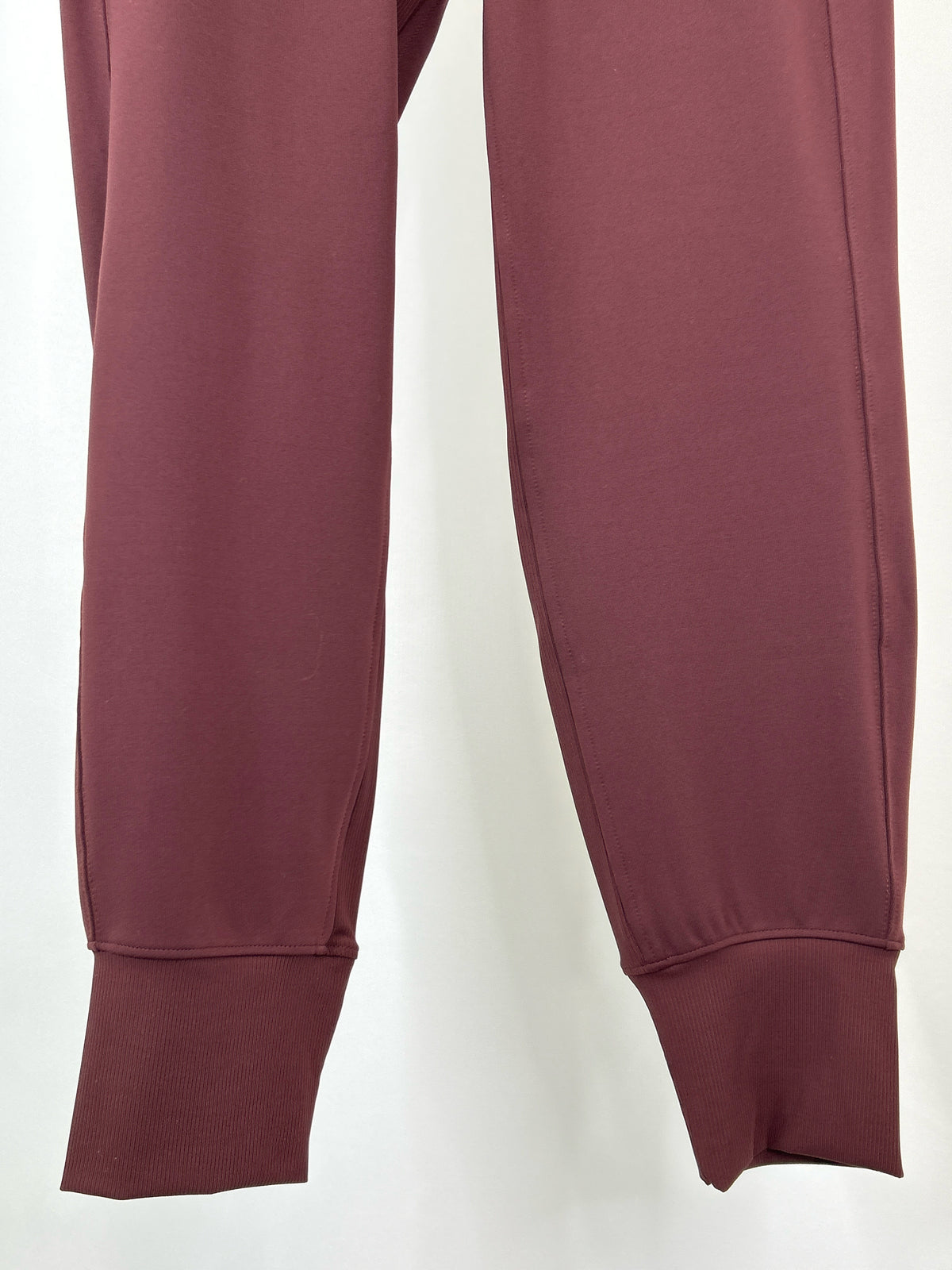ATHLETA Size XS Burgundy Women Pants