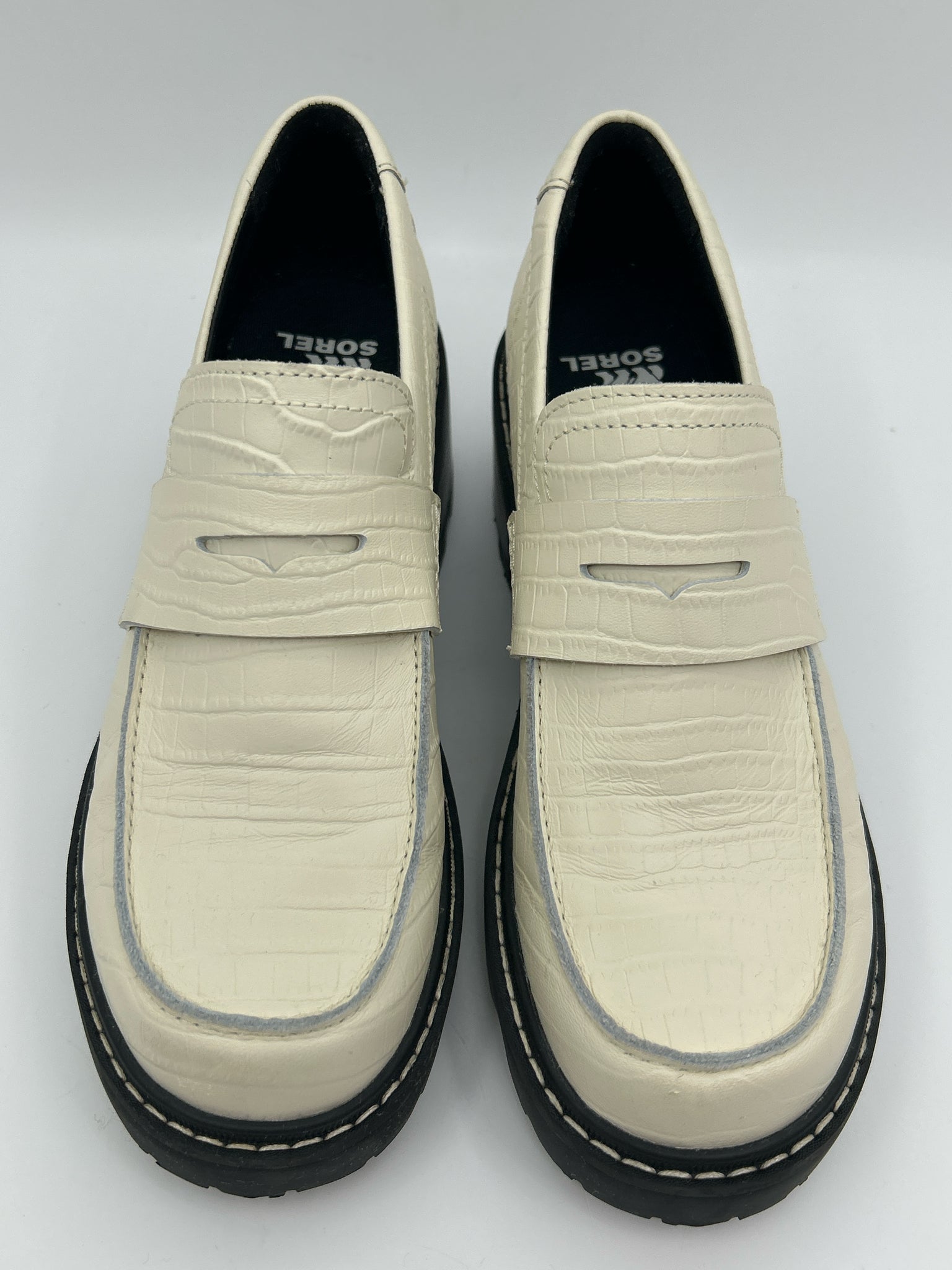 SOREL Size 7.5 Chalk Women Loafer