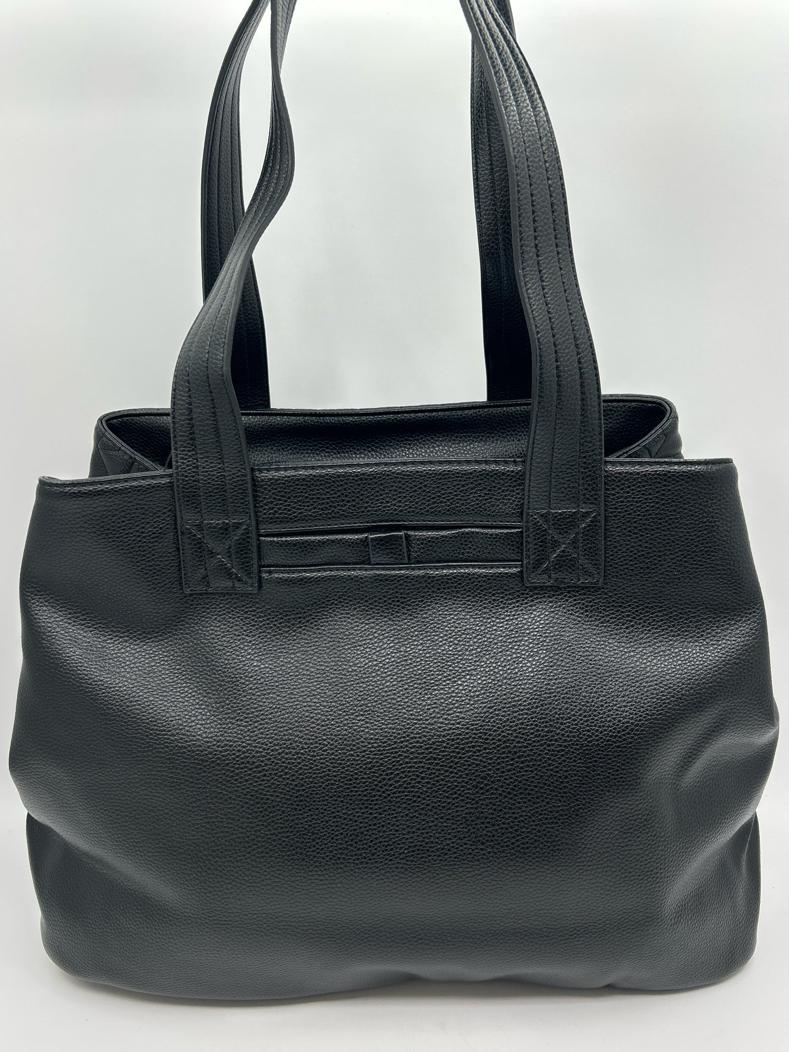 LUG Black Women Tote