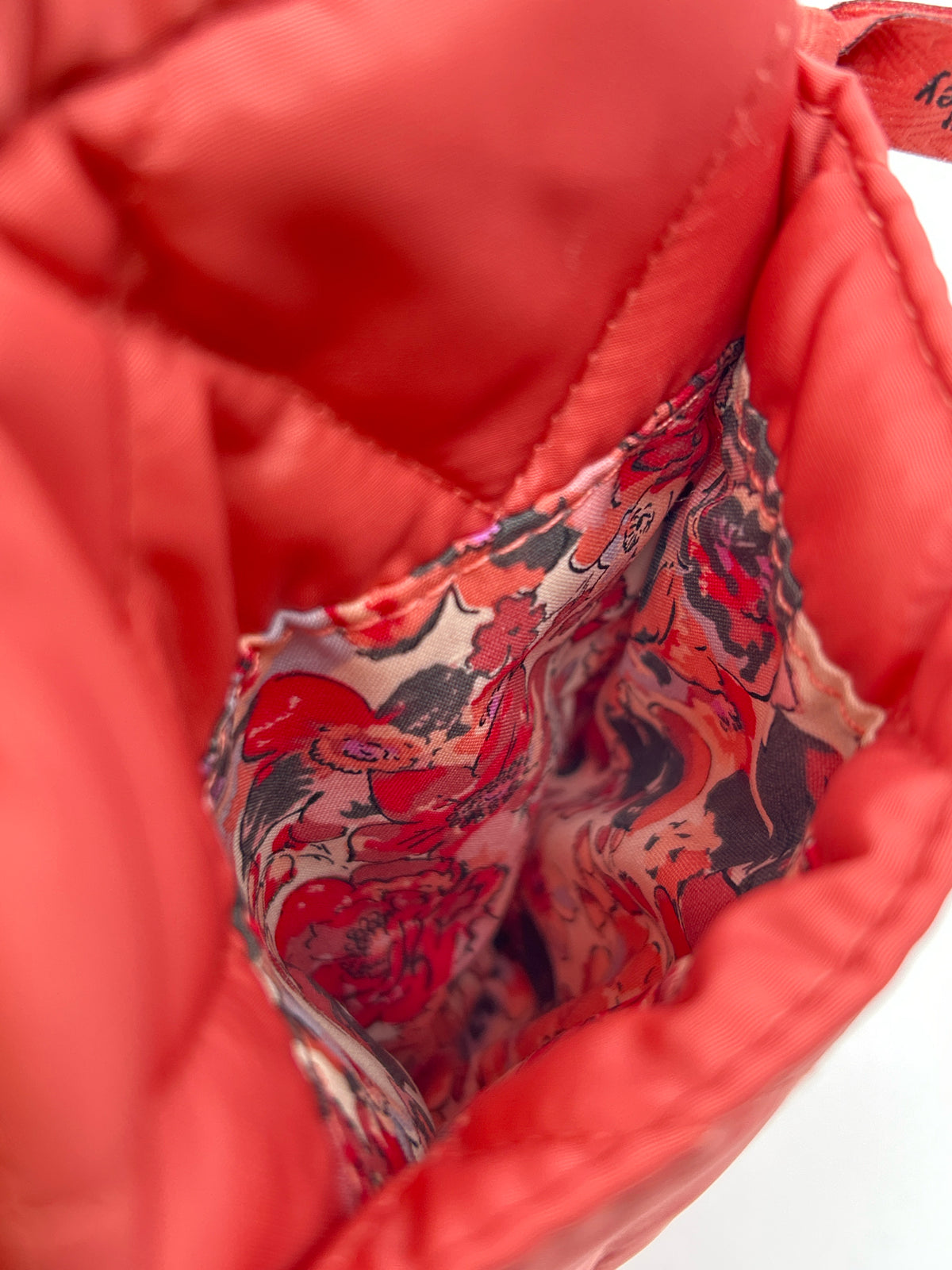 VERA BRADLEY NWT salmon Women Purse