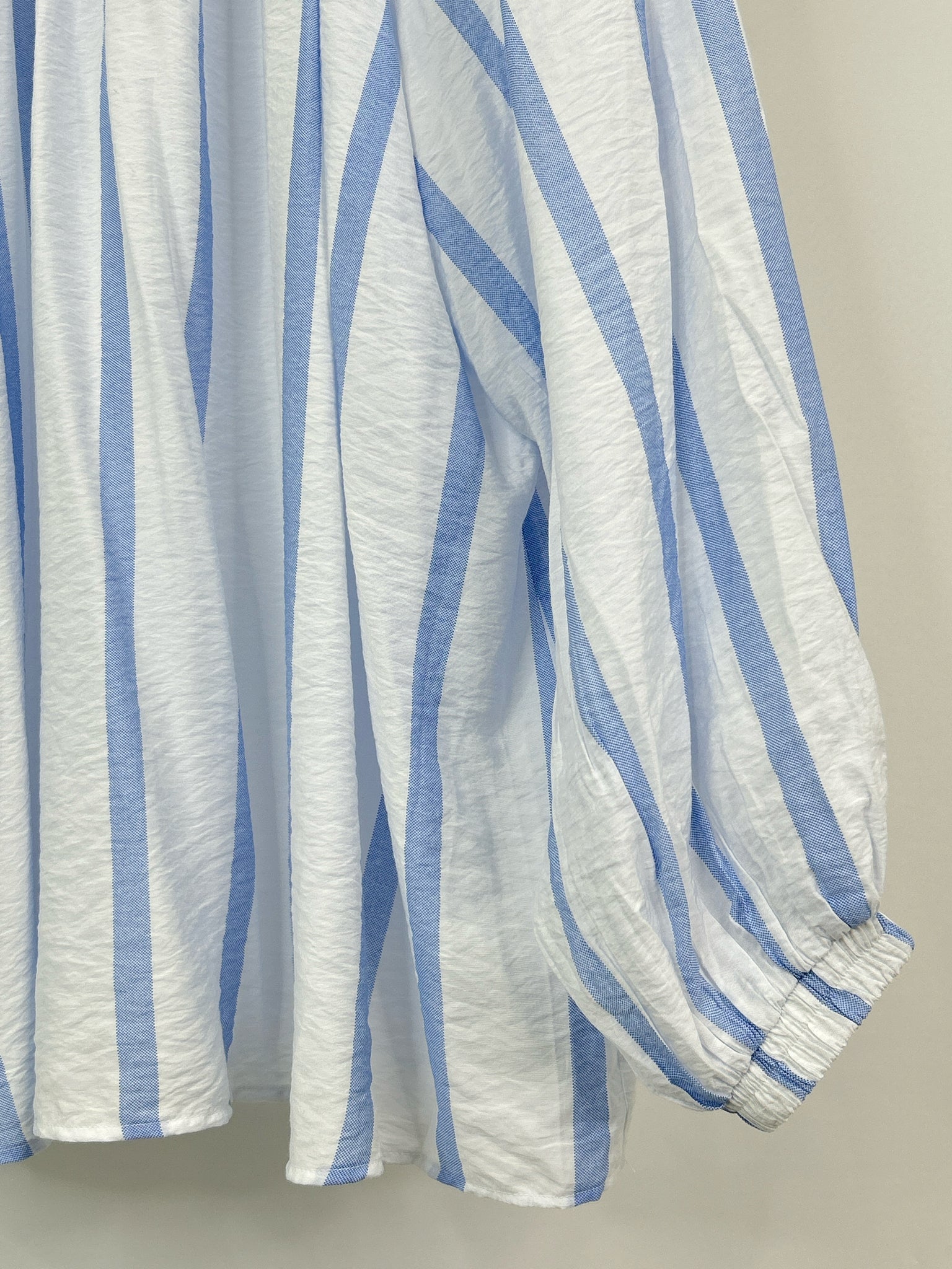 LANE BRYANT Size 22/24 Blue Striped Women Top NWT