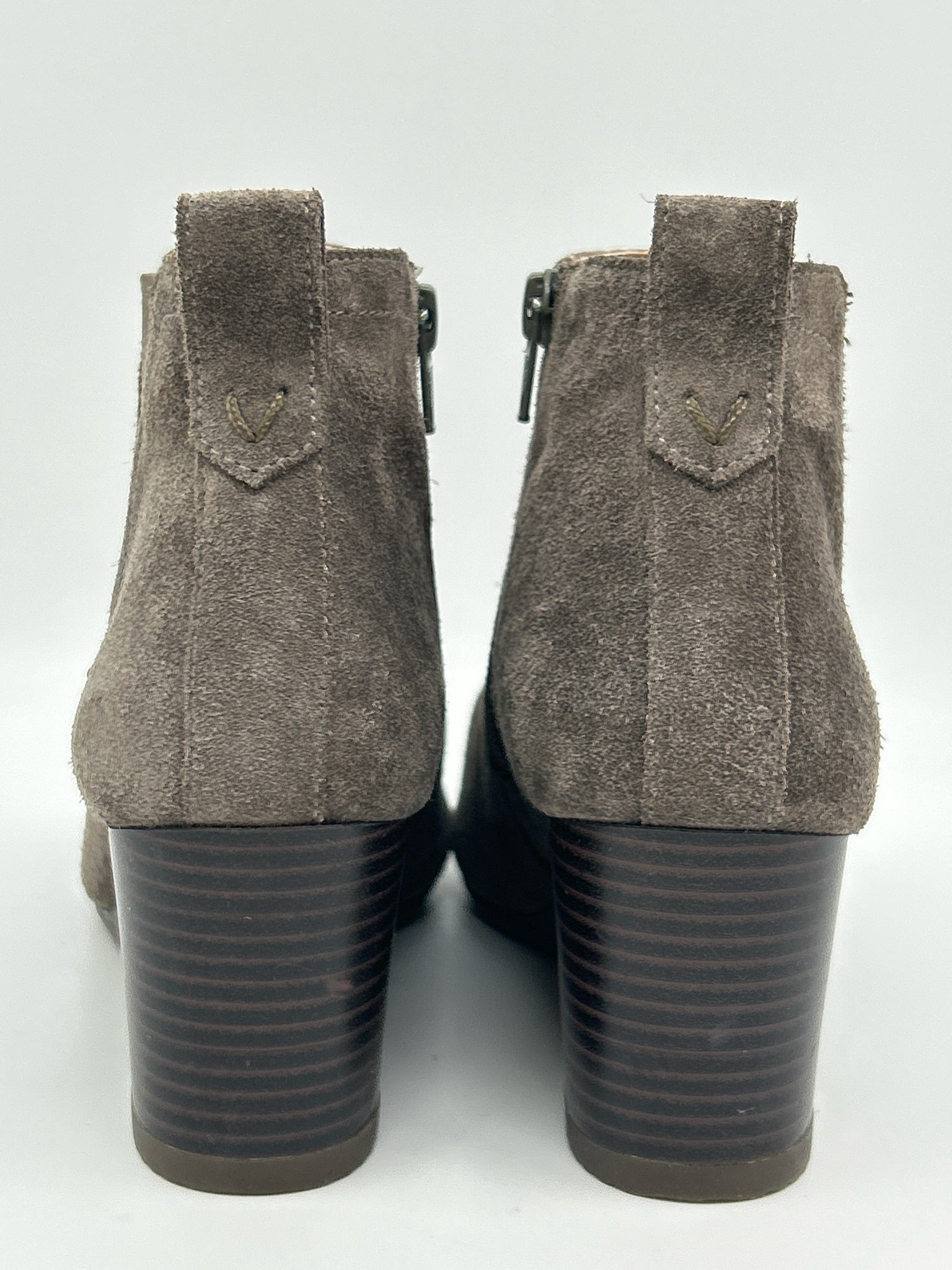 VIONIC Size 7 Grey Women Booties