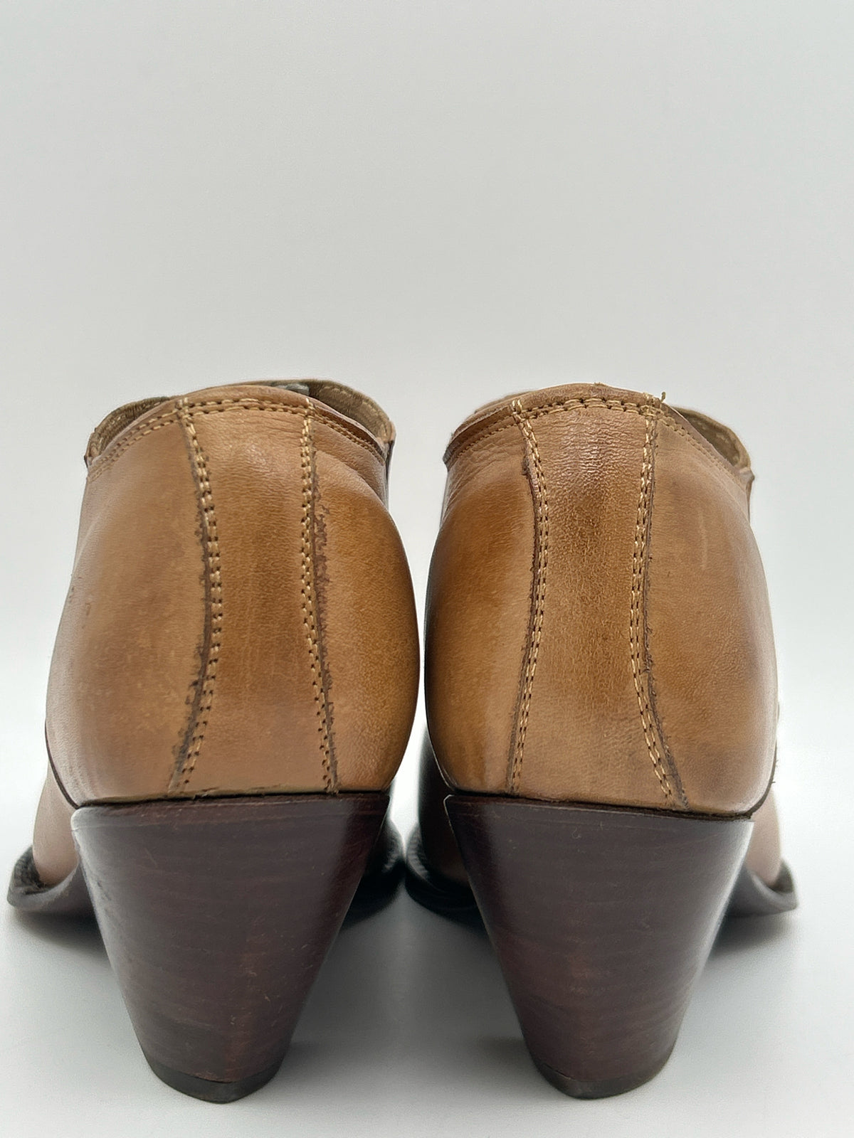 LUCCHESE Size 7B Beige Women Booties