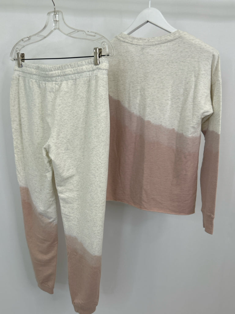 BAREFOOT DREAMS Women Size S Grey and pink 2-Piece w/pants