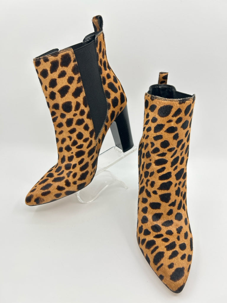 VINCE CAMUTO Women Size 10M Animal Print Booties NWOB