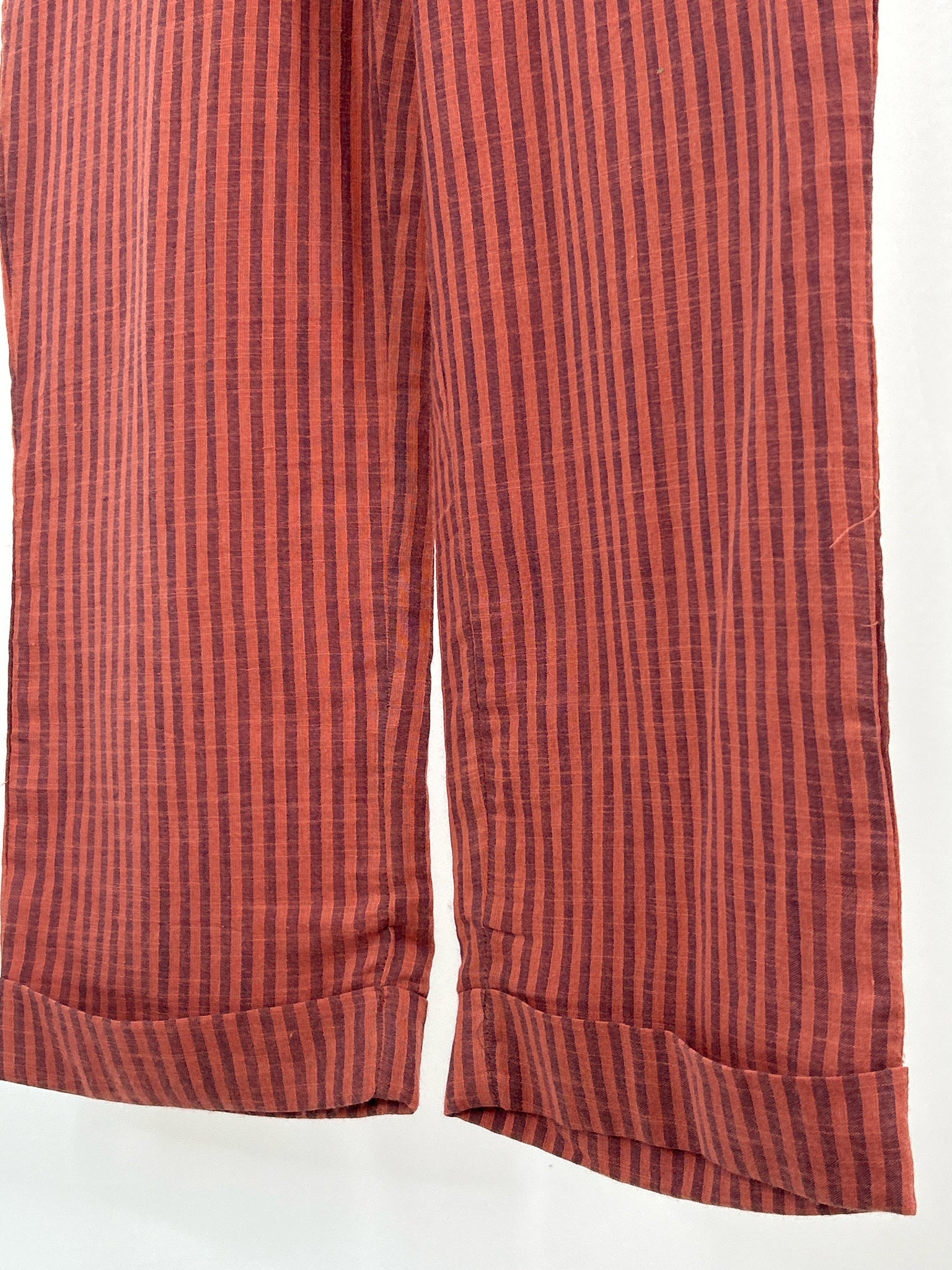 EVEREVE Sundry for Everyday Size S Red Striped Women Pants NWT