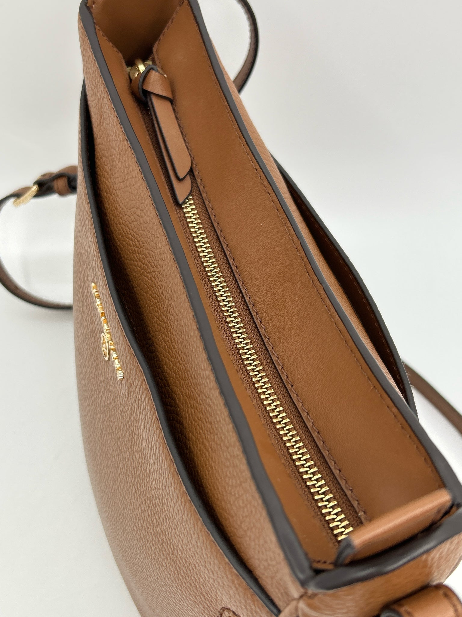 MICHAEL KORS Tan Women Purse