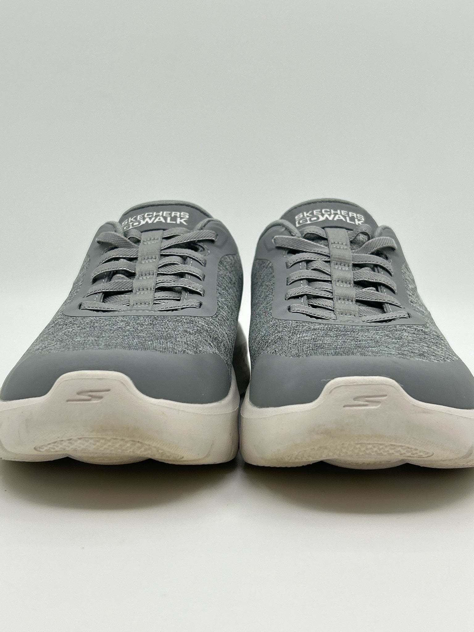 skechers Size 7.5 Grey Women Sneakers