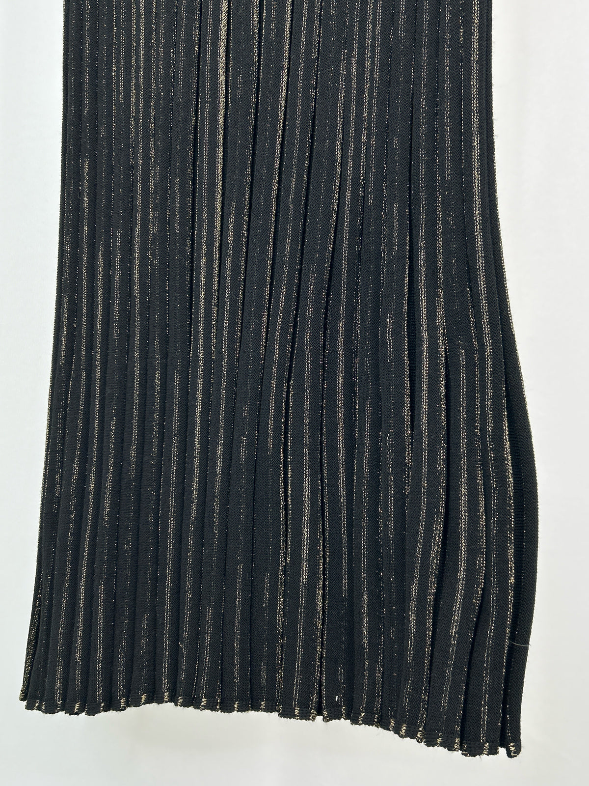 MING WANG Size M BLACK AND GOLD Women Skirt