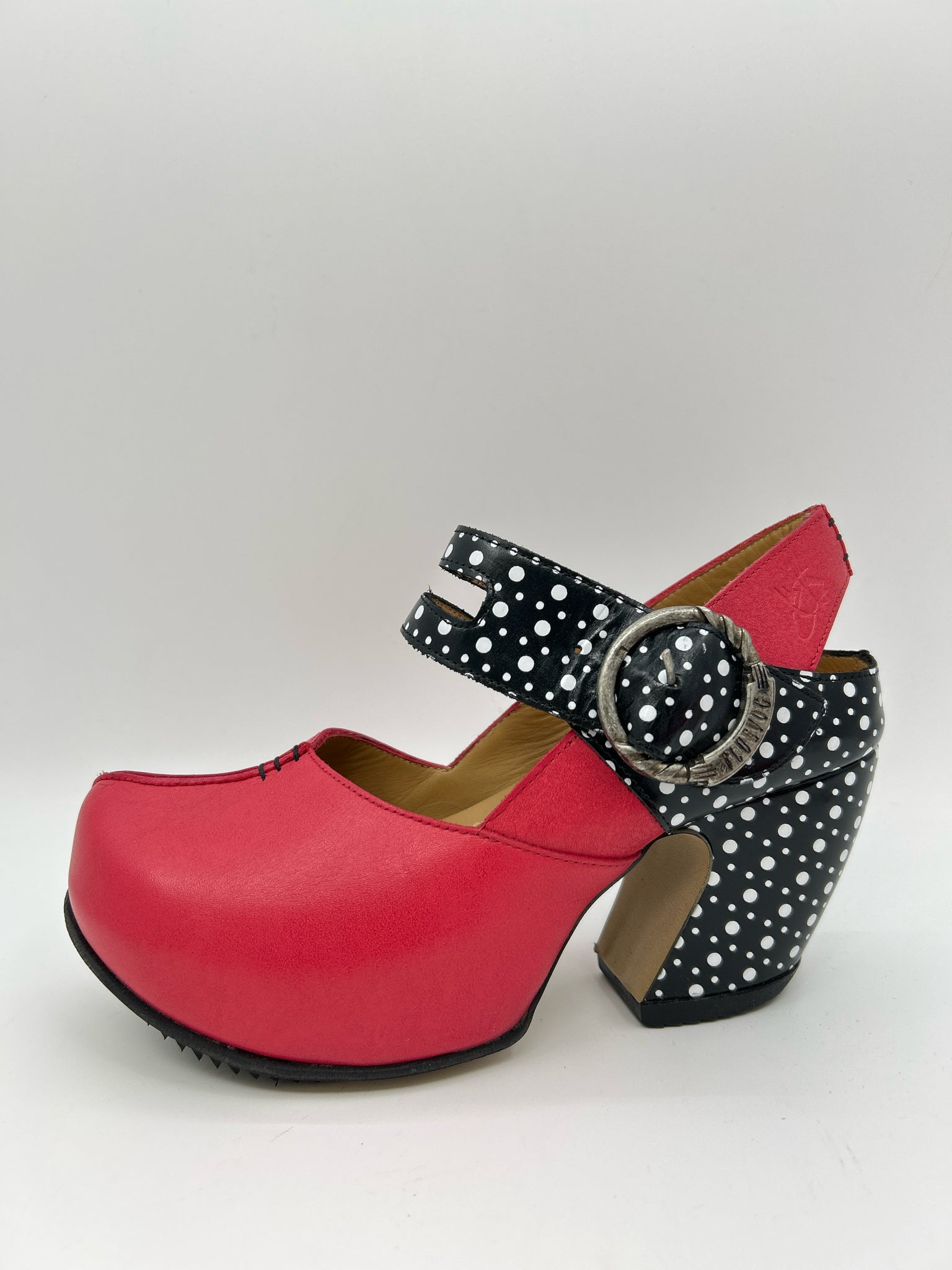 JOHN FLUEVOG Size 6.5 Red & Black Women Pumps