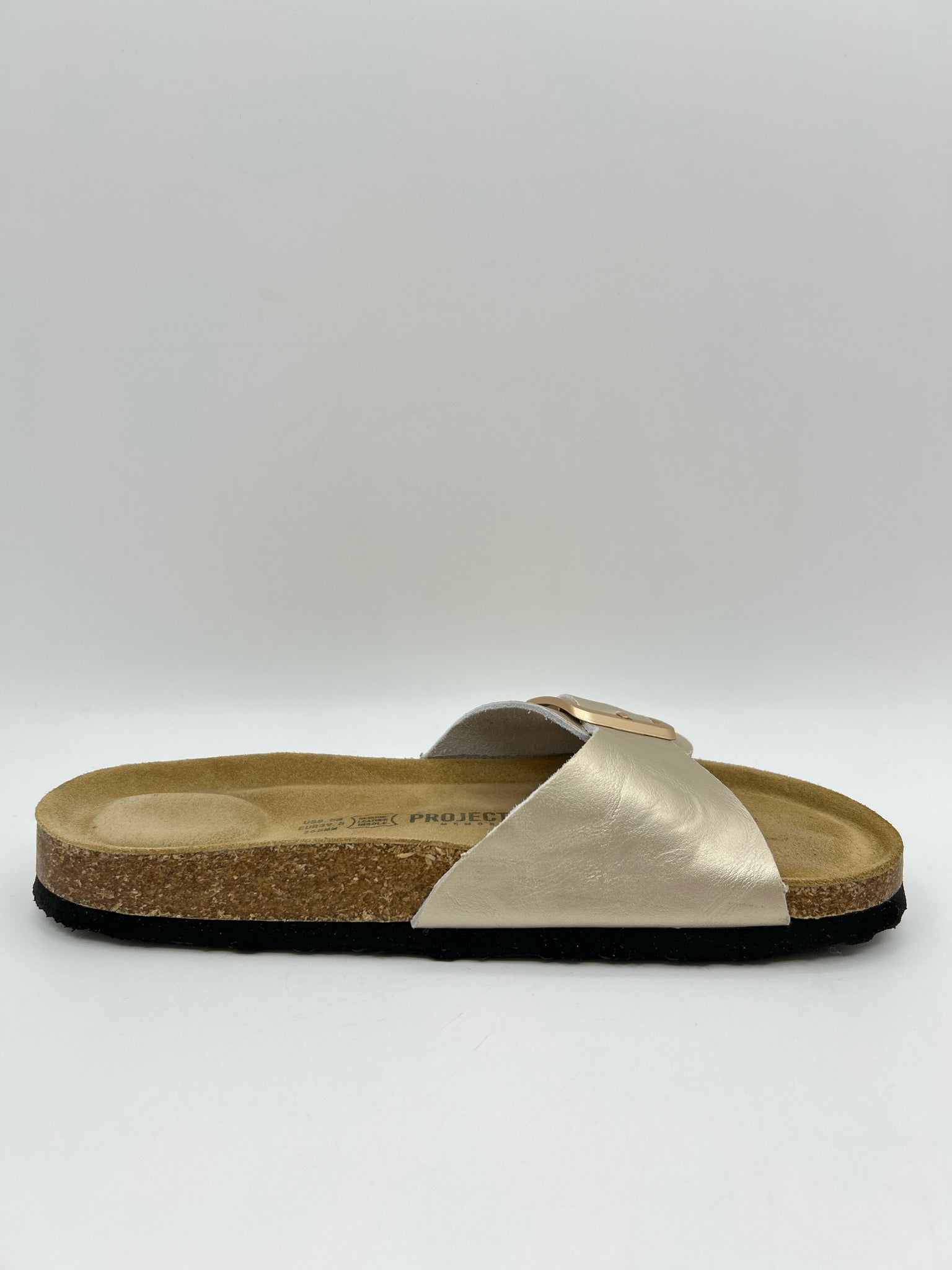 PROJECT CLOUD Size 8.5 Beige Women Sandal