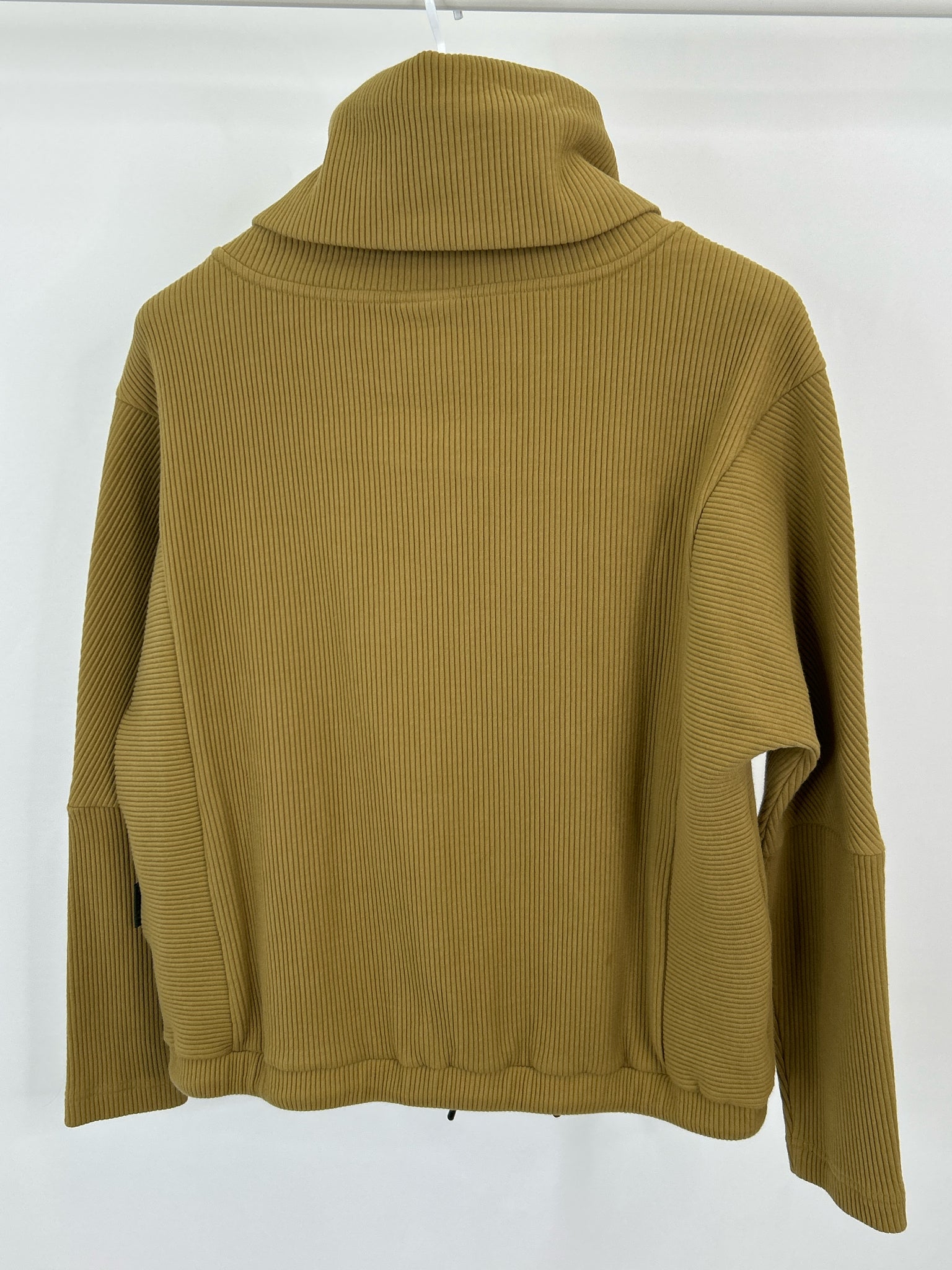 VARLEY Size S OLIVE GREEN Women Top