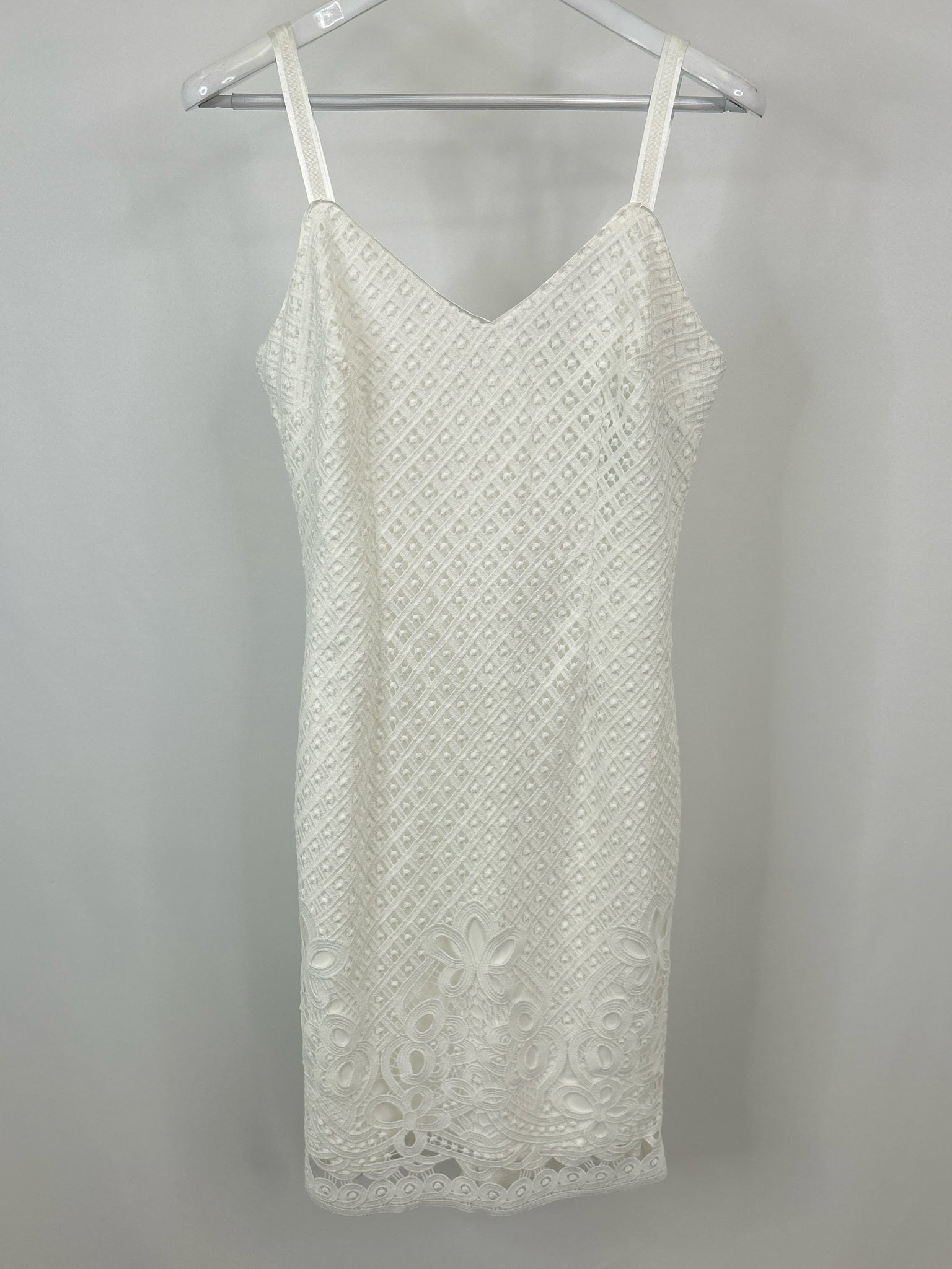 White House Black Market Size 8 White Women's Dress