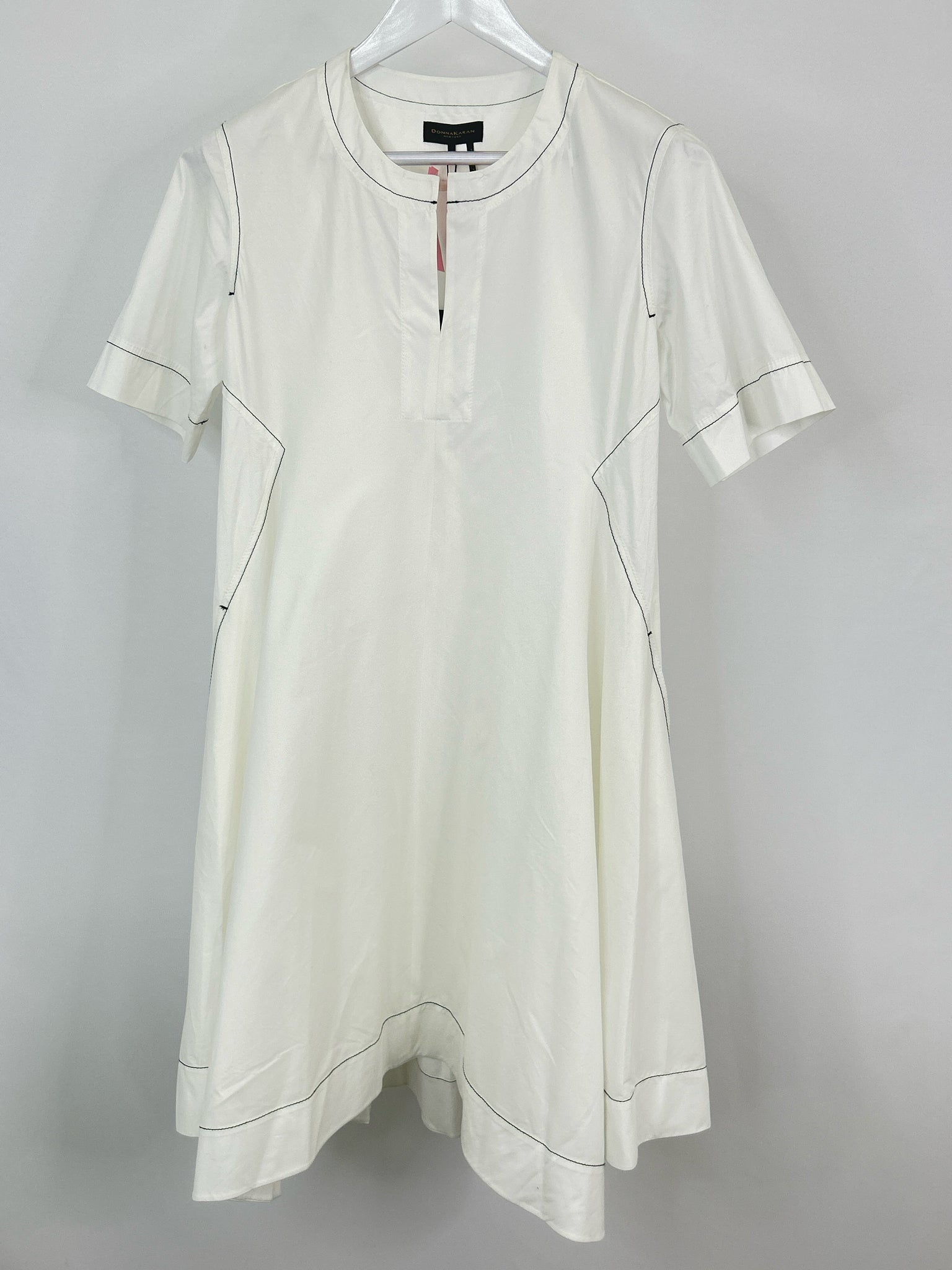 DONNA KARAN NWT Size 4 White Women Dress