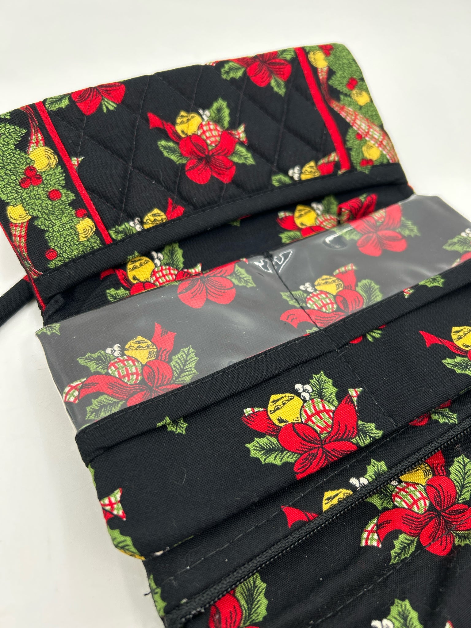 VERA BRADLEY Black Print Women Wallet