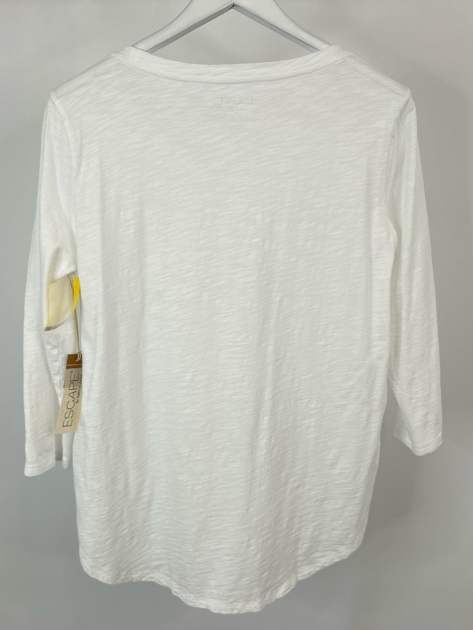 Escape by Habitat Clothes Size S White Women T-shirt