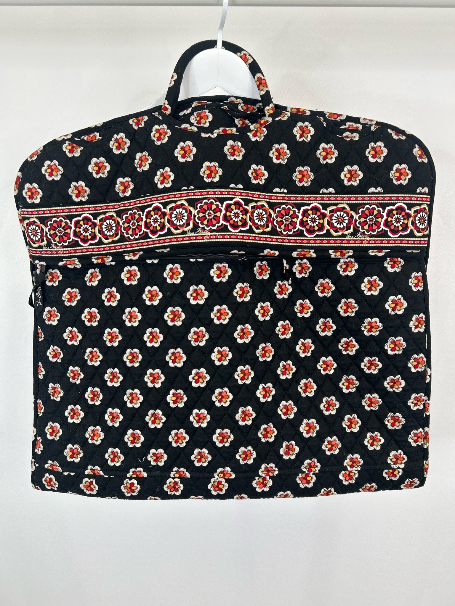 VERA BRADLEY black and red Hanging Garment Bag