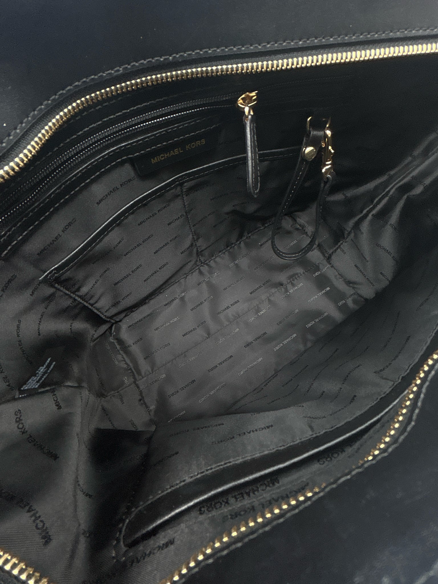 MICHAEL KORS Black Women Tote