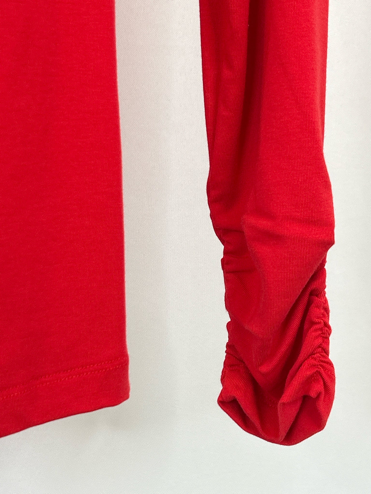 OLIVIA BY HABITAT CLOTHES Size S Red Women Turtleneck NWT