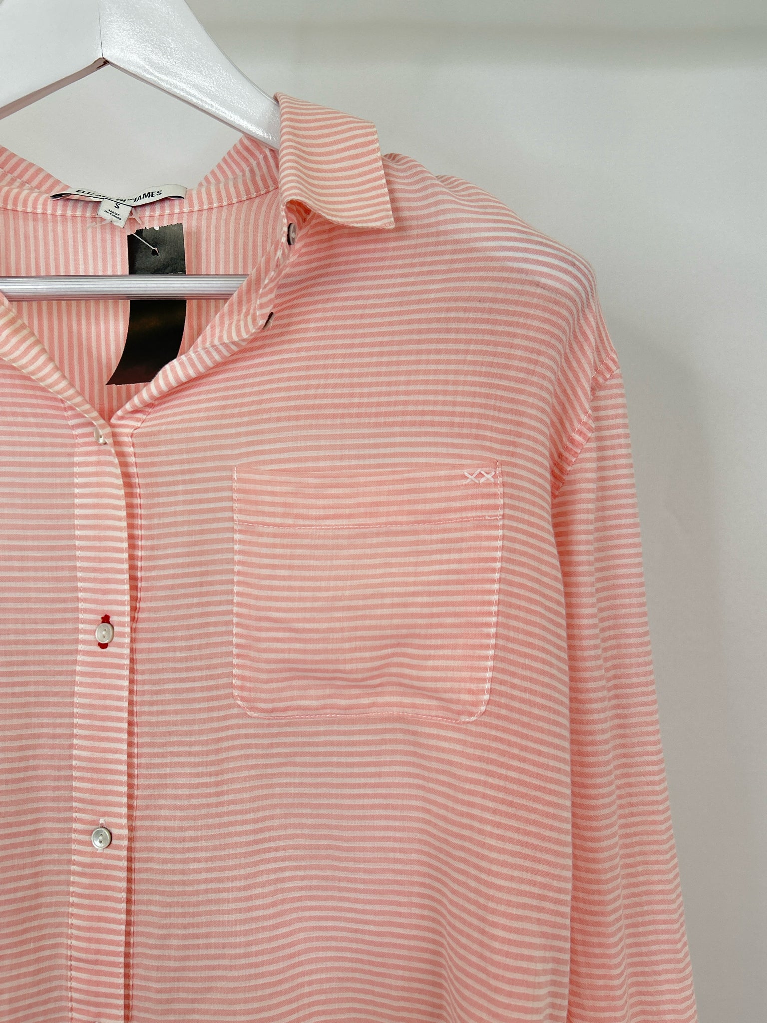 ELIZABETH AND JAMES Size S Pink & White Women Top
