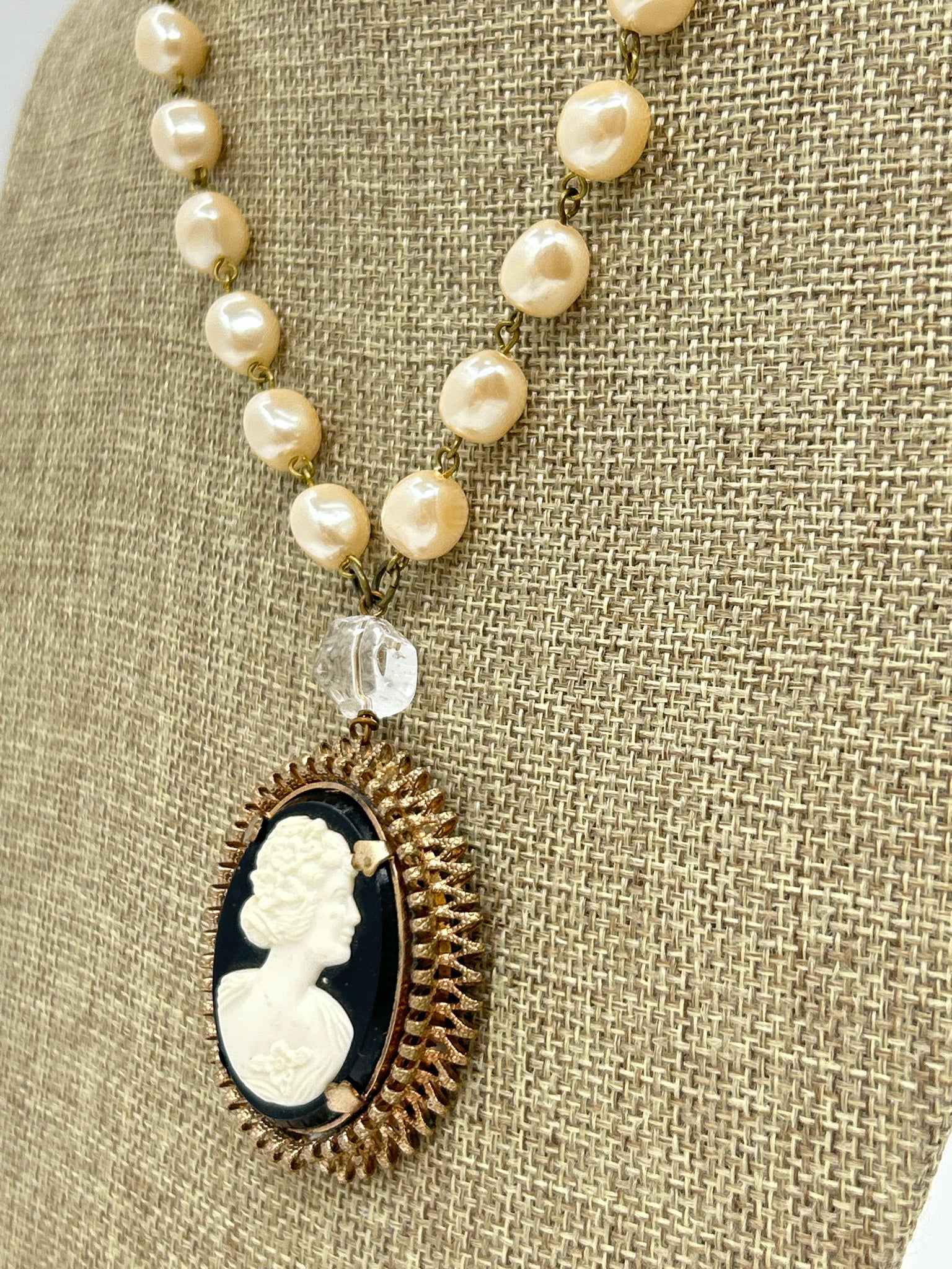 NO BRAND Necklace