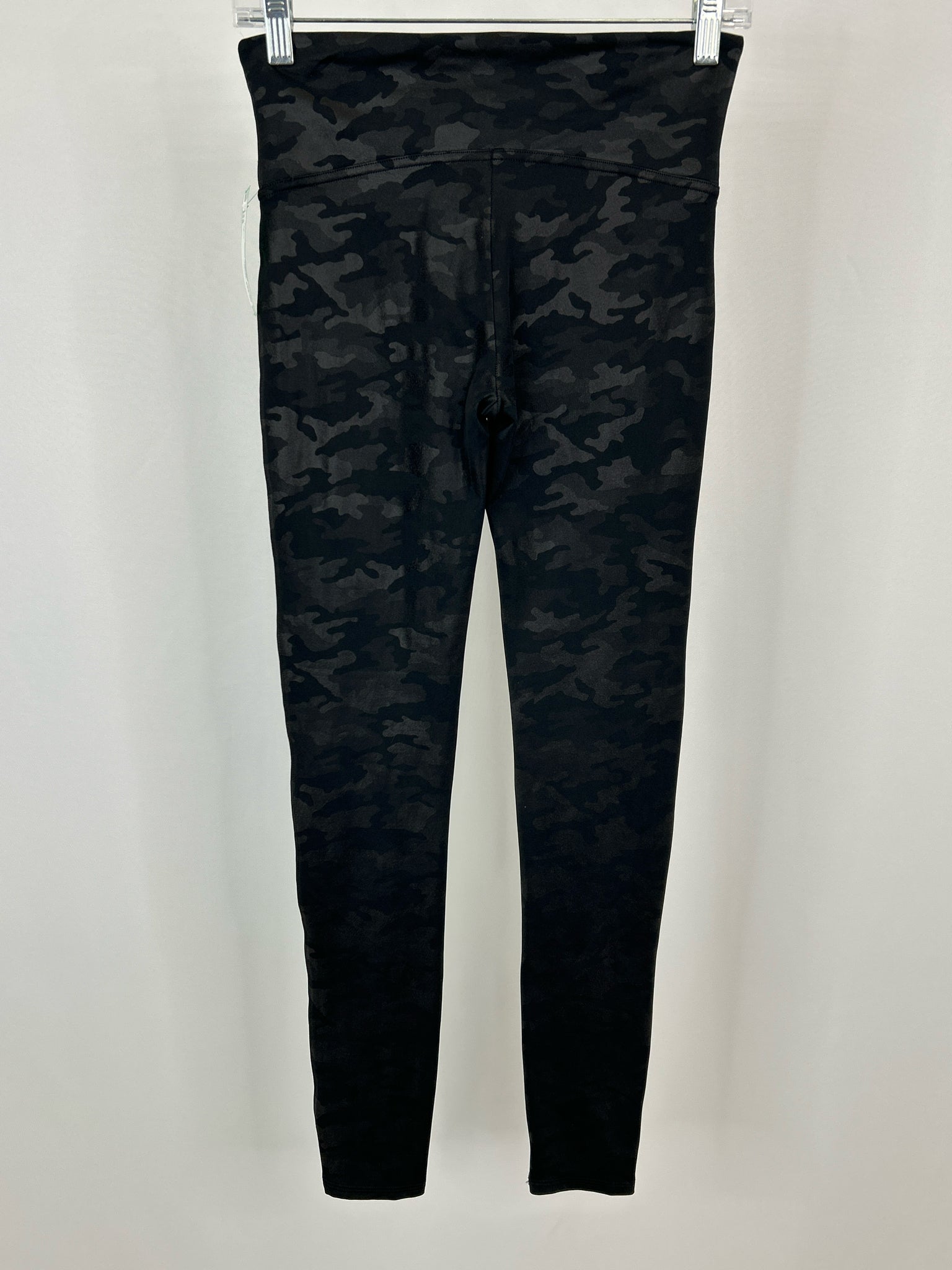 SPANX Size M Black Print Women Legging