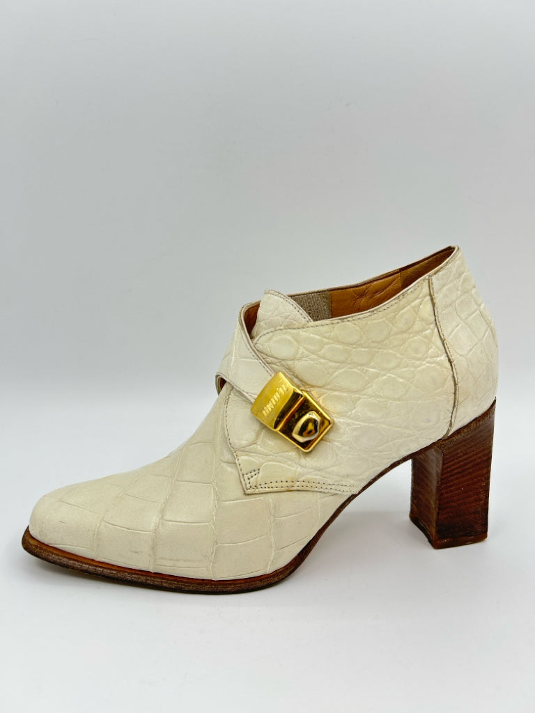 Mauri Made in Italy Women Size 38.5B Cream Booties