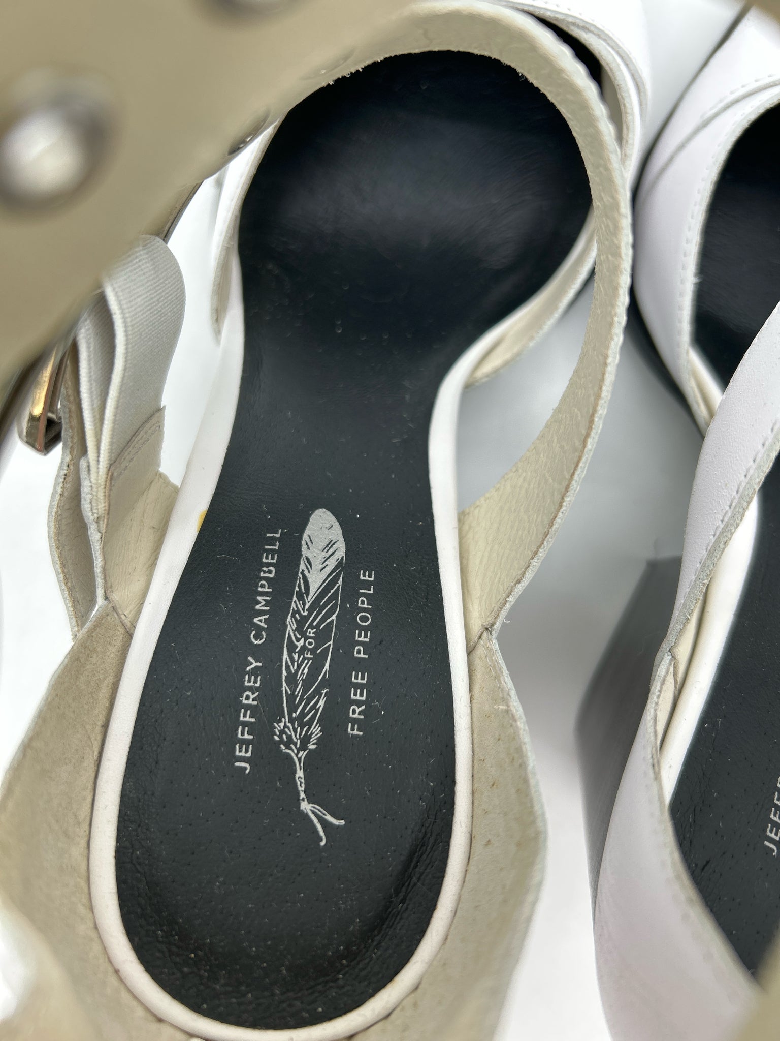 JEFFREY CAMPBELL for Free People Size 10 White Women Bootie Pumps