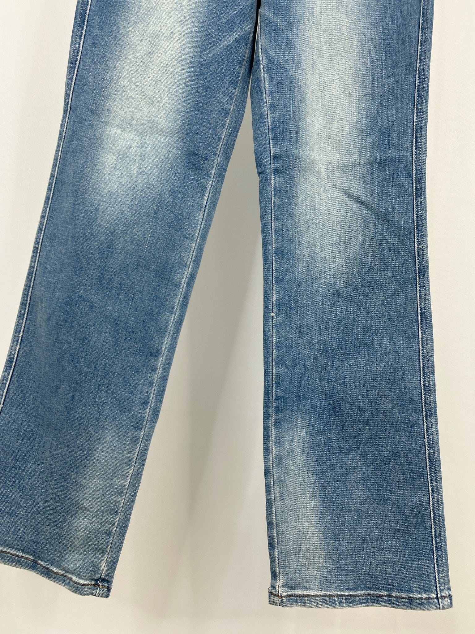 JUDY BLUE Size 7/28 LIGHT BLUE DENIM Women jeans
