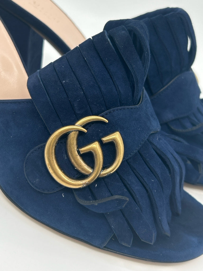 GUCCI Size 38.5 Blue Pumps Sandals