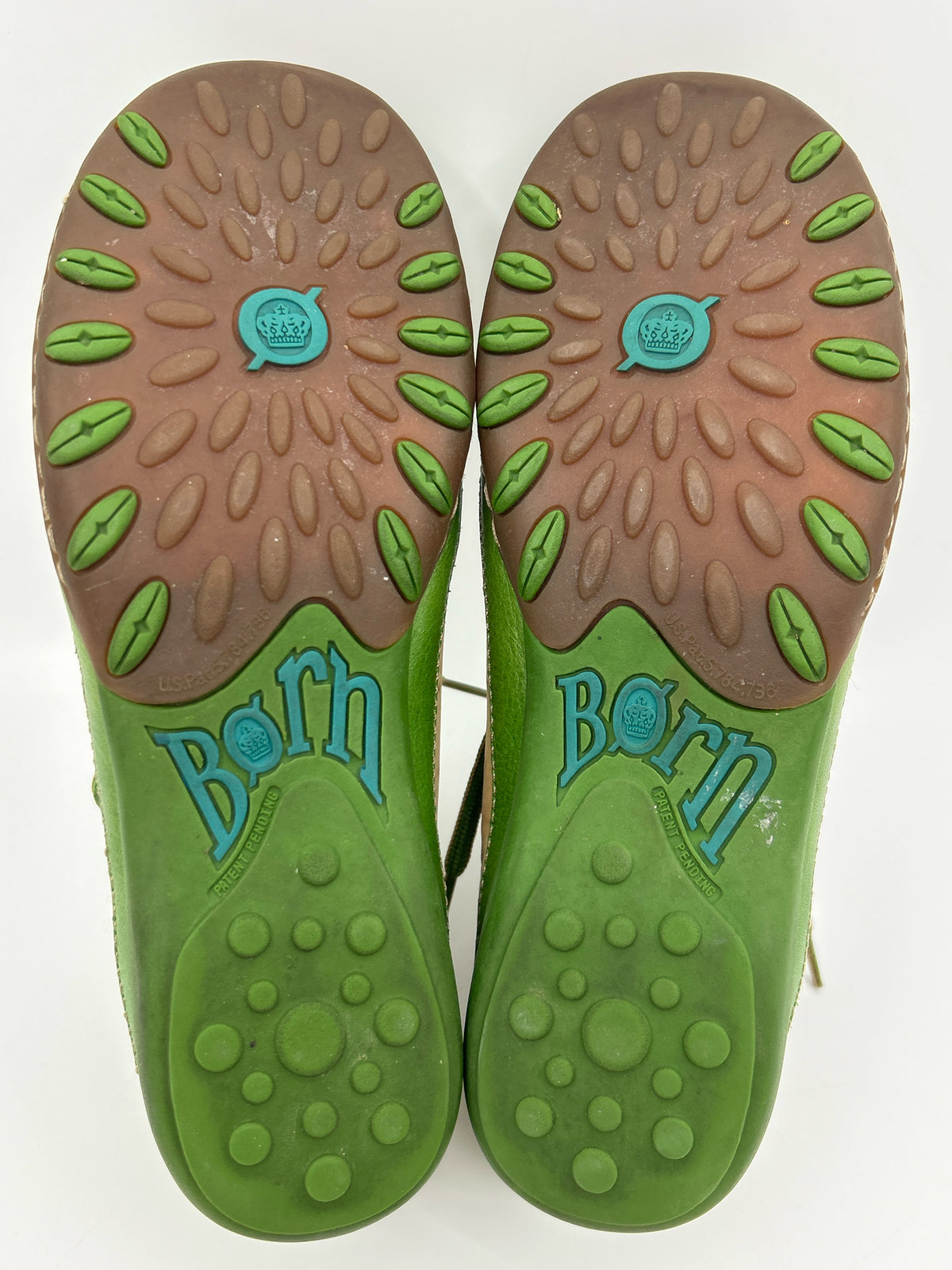BORN Size 9 Green Women Sneakers