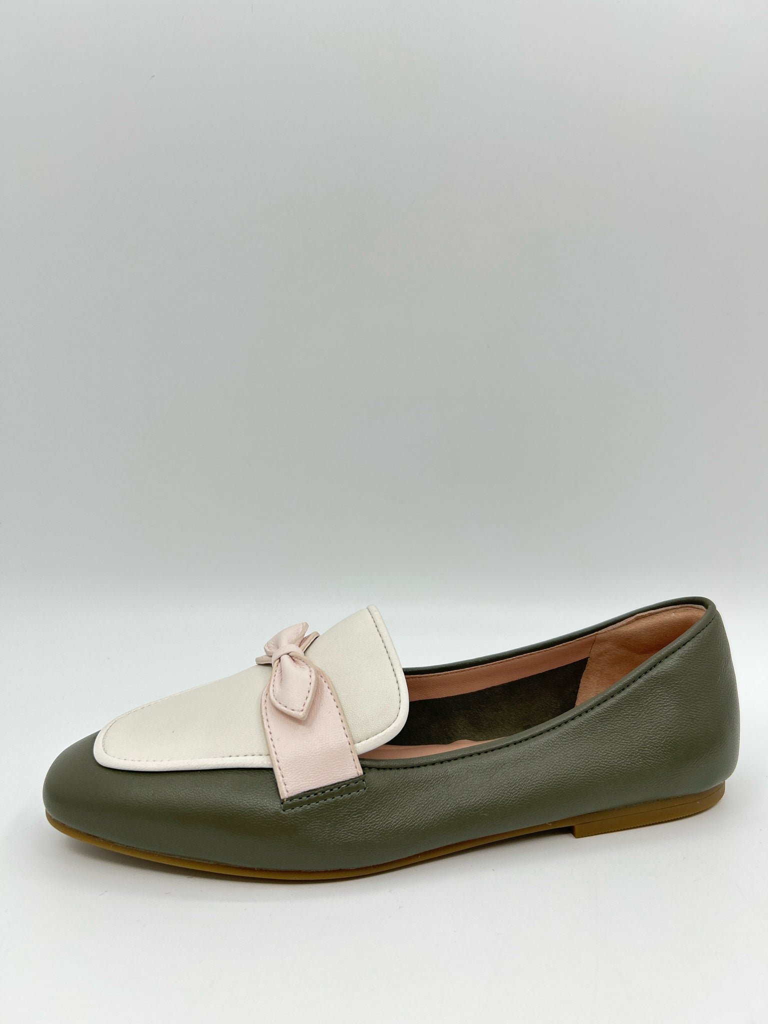 COLE HAAN Size 6.5B OLIVE Women's Flats