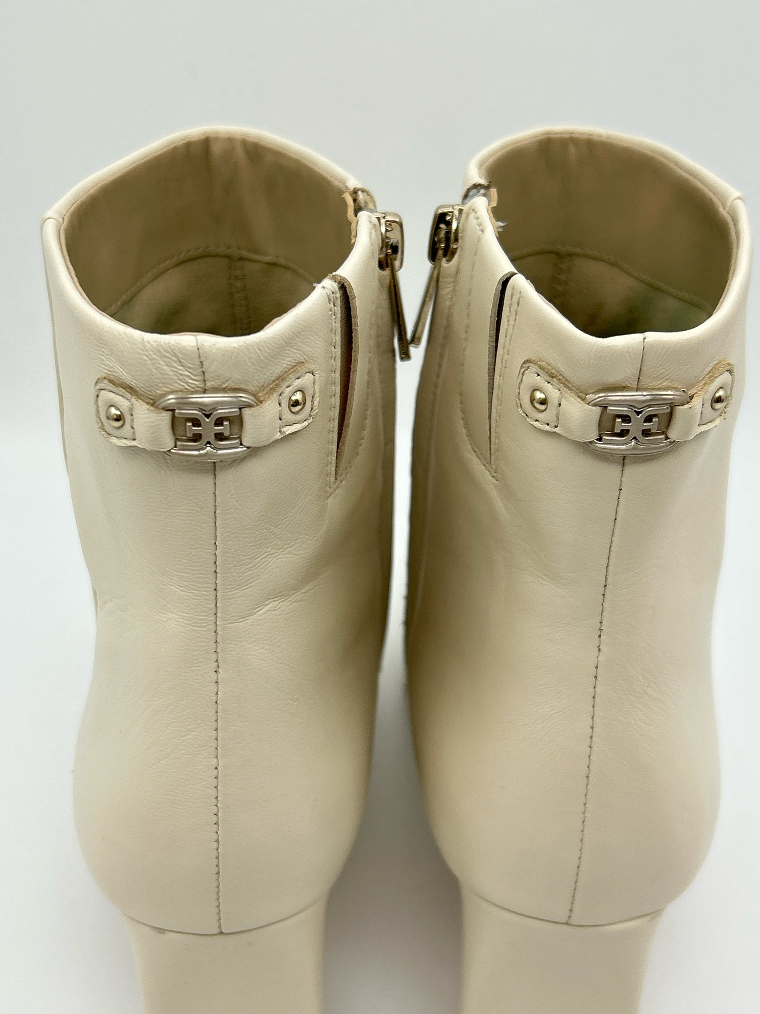 SAM EDELMAN Size 10M Ivory Women Booties