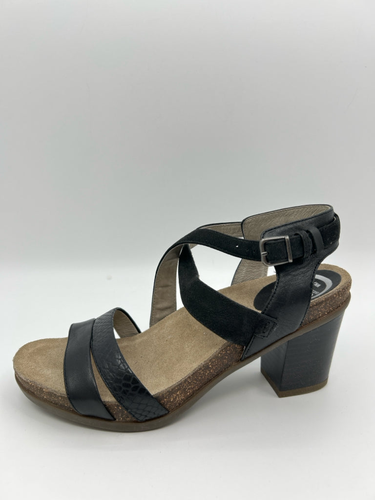 ABEO Women Size 7N Black Sandal