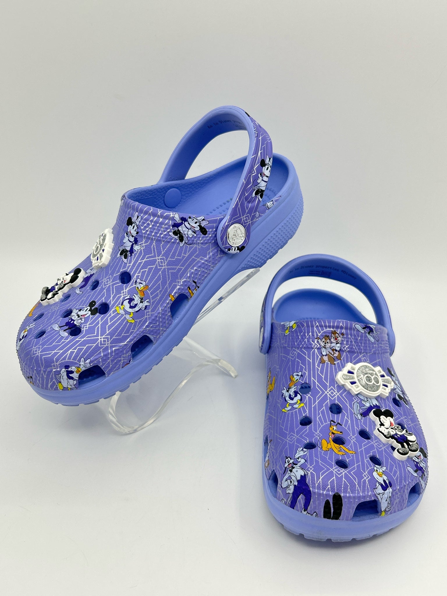 CROCS Size 7 Lilac Women Shoes