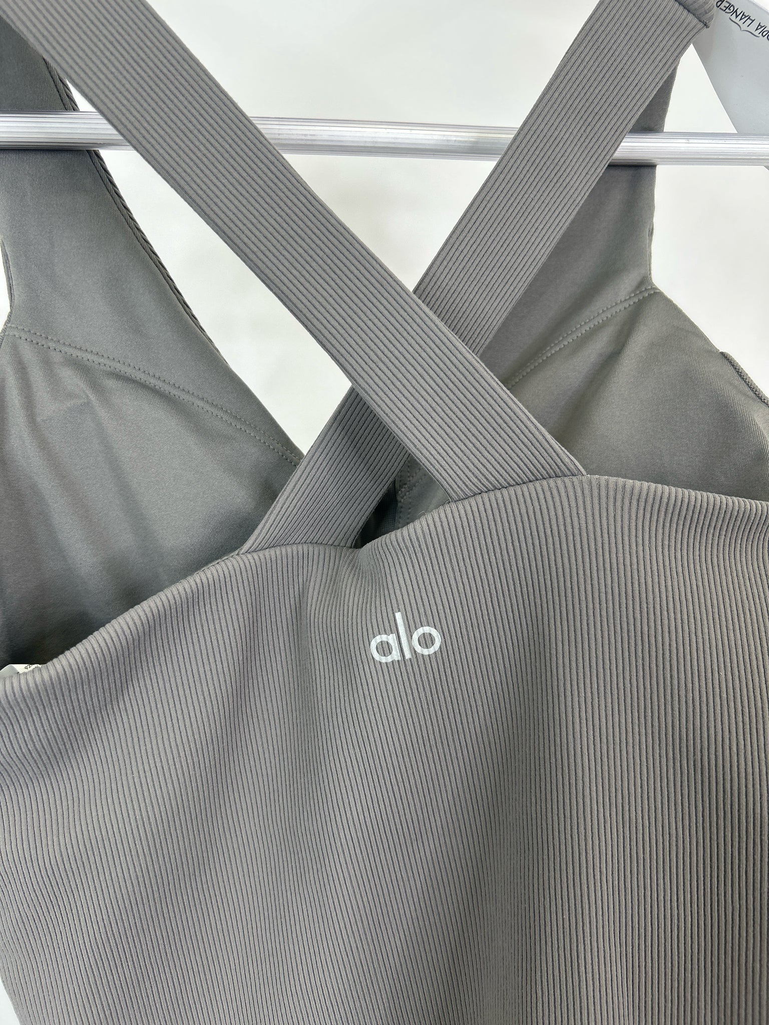 Alo Yoga Size M Grey Women Workout Top
