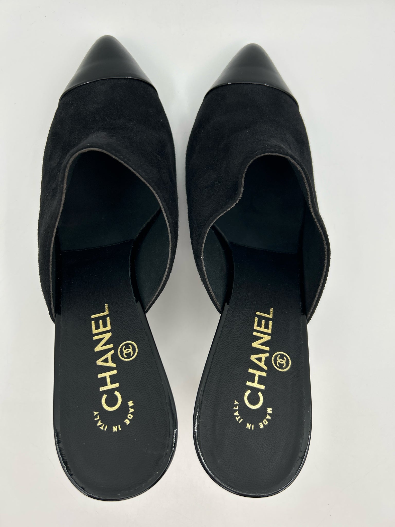 CHANEL Size 42 Black Women Pumps