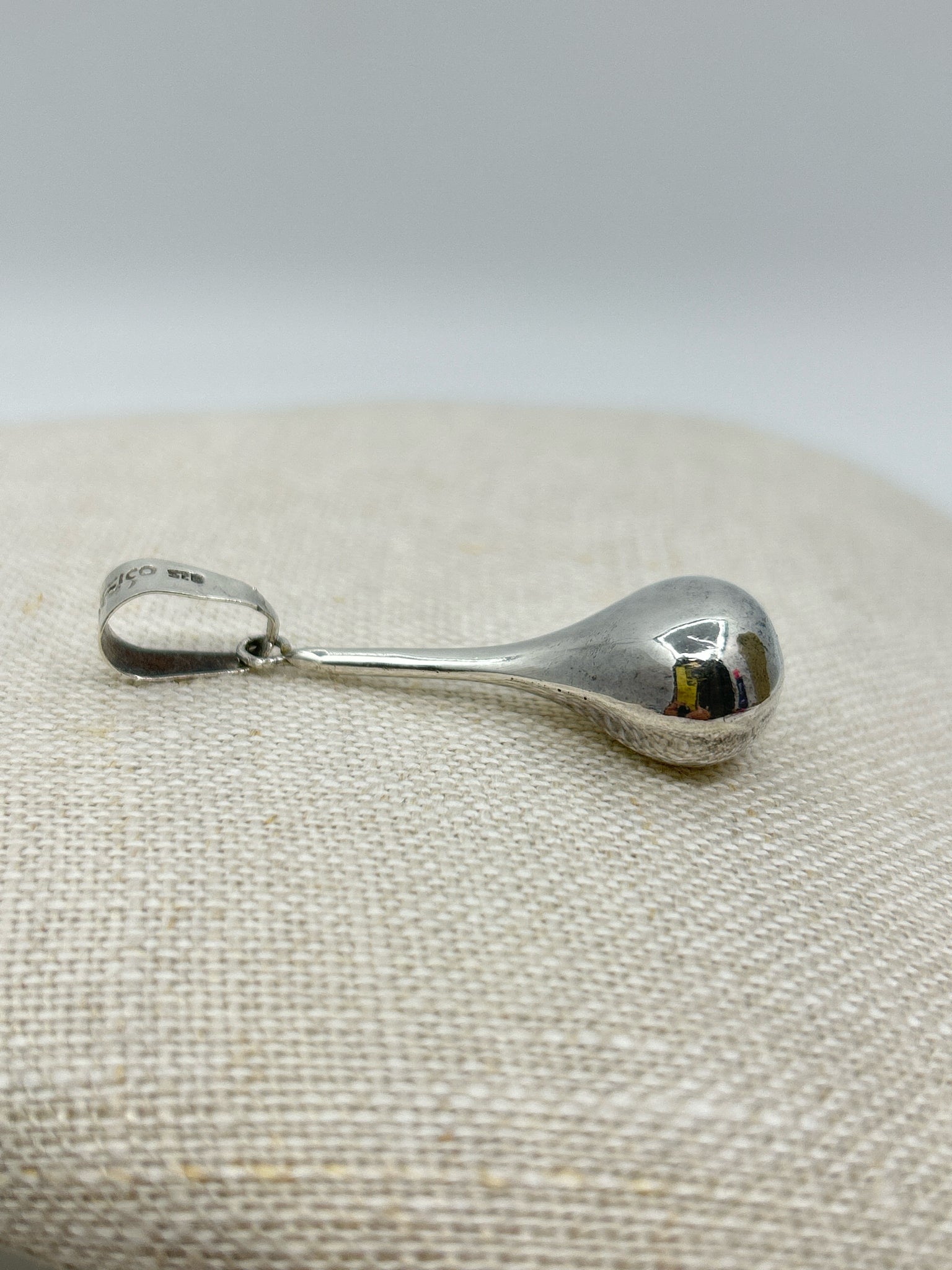 Sterling Silver Teardrop Pendant
